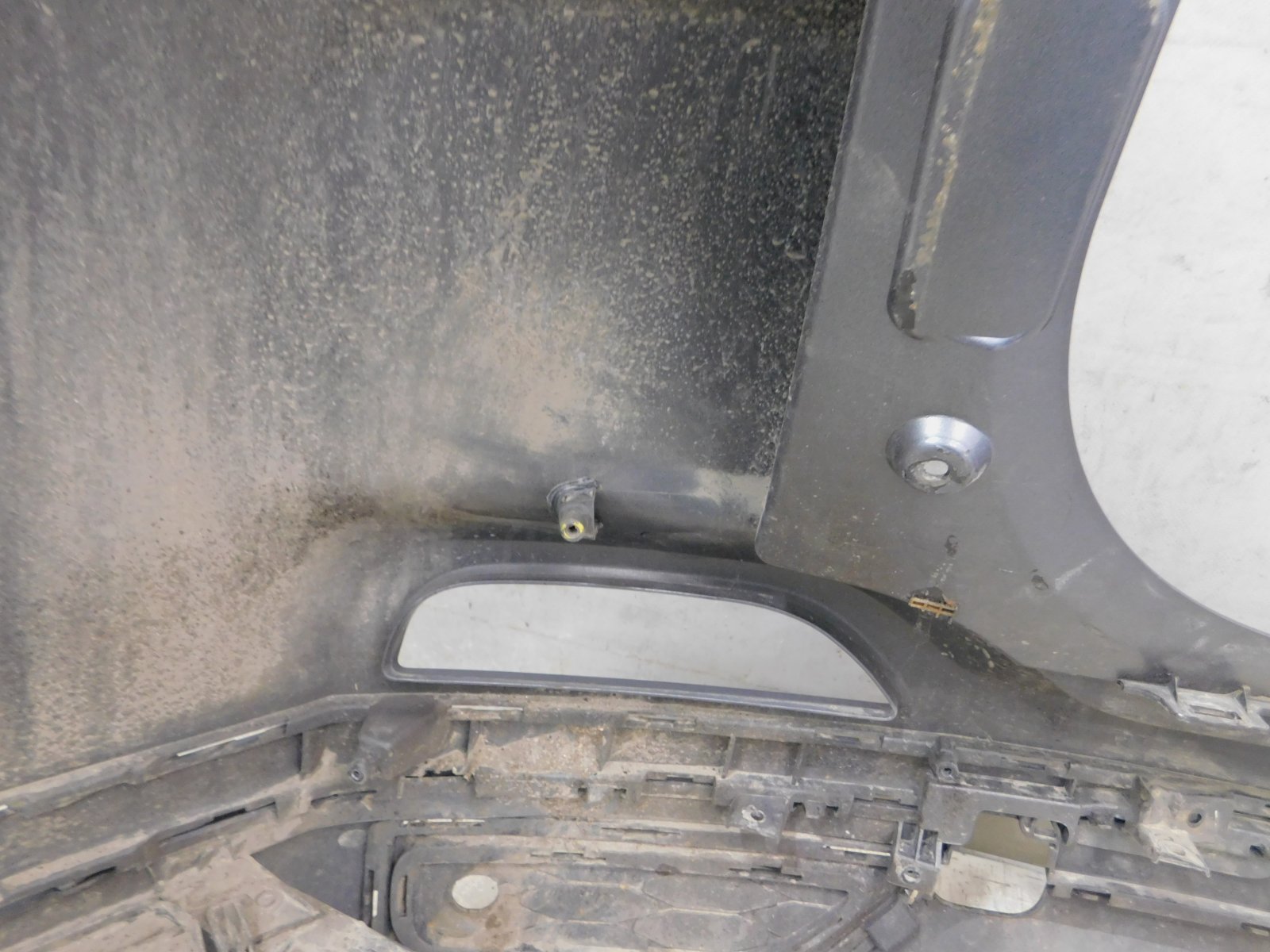 Бампер задний