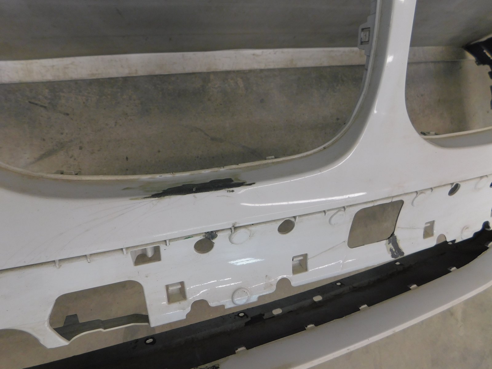 Бампер передний