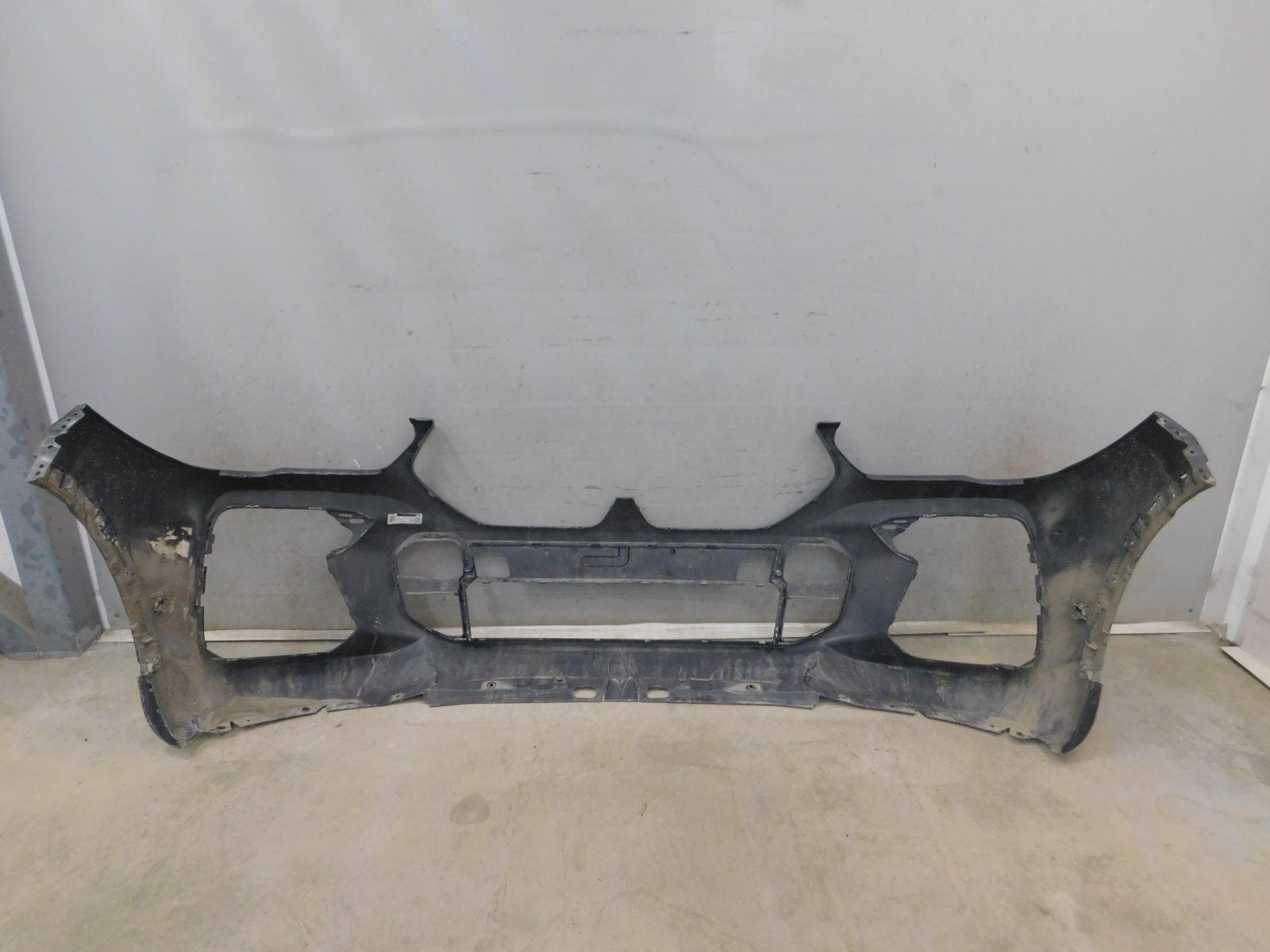 Бампер передний