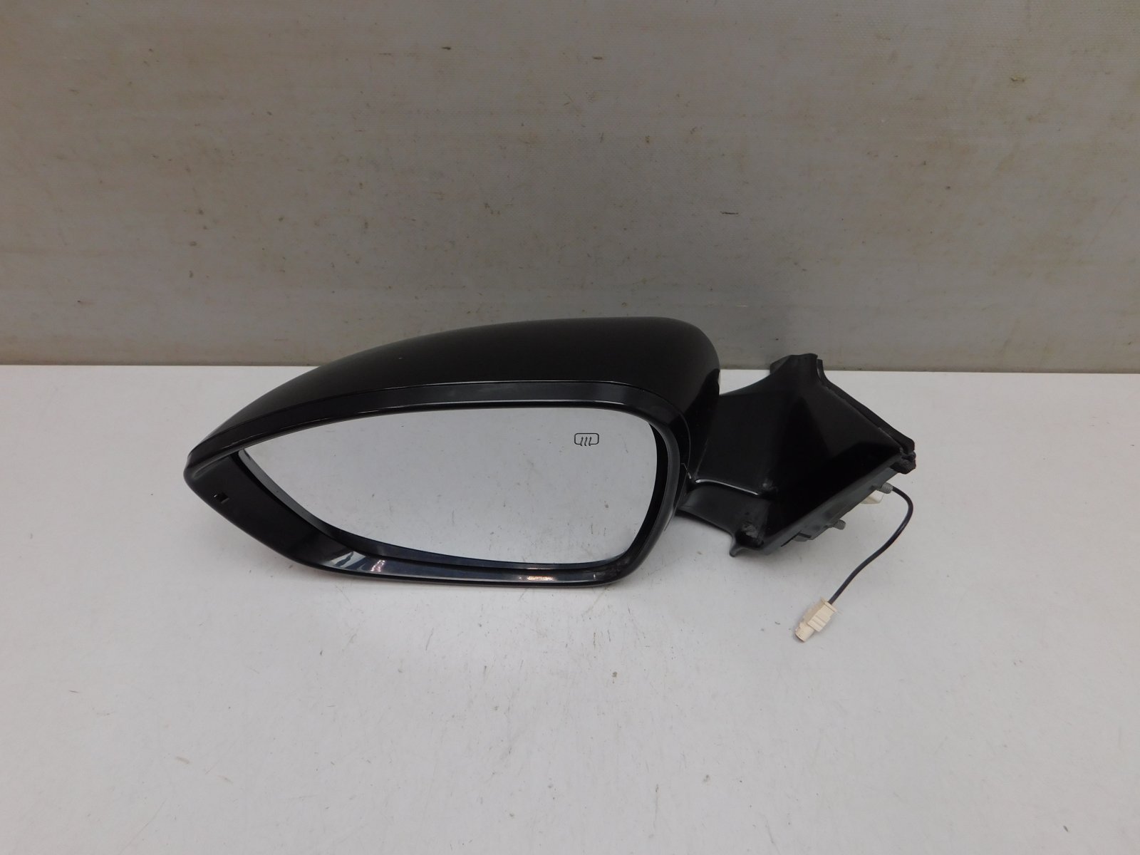 Зеркало левое электрическое