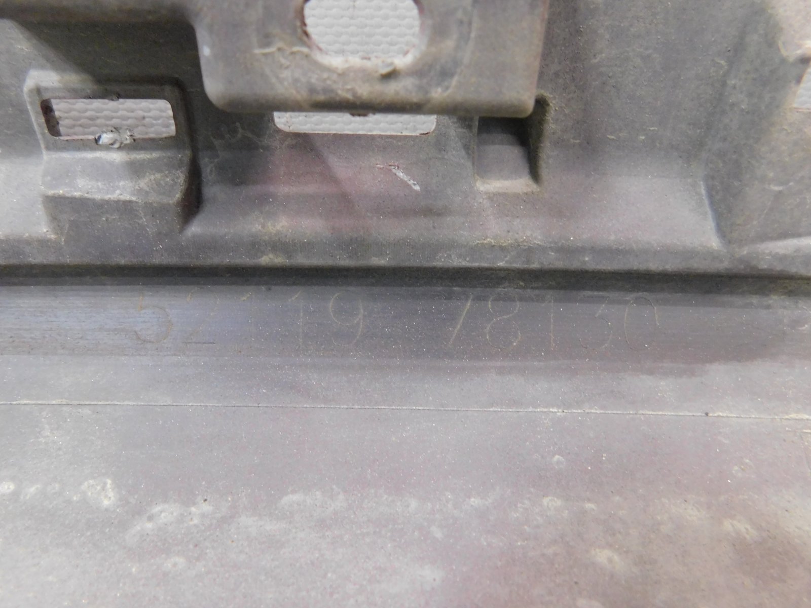 Бампер передний