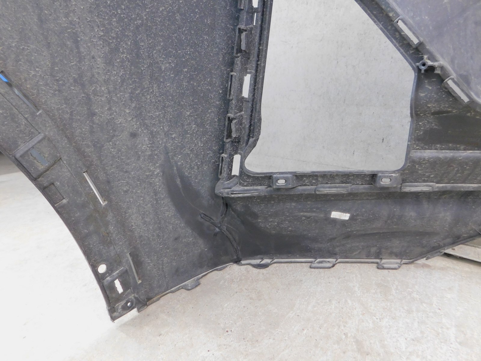 Бампер передний