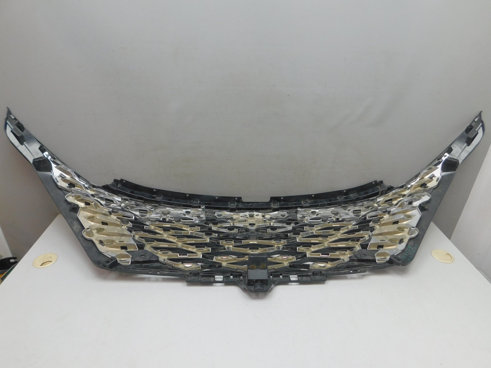 Решетка радиатора