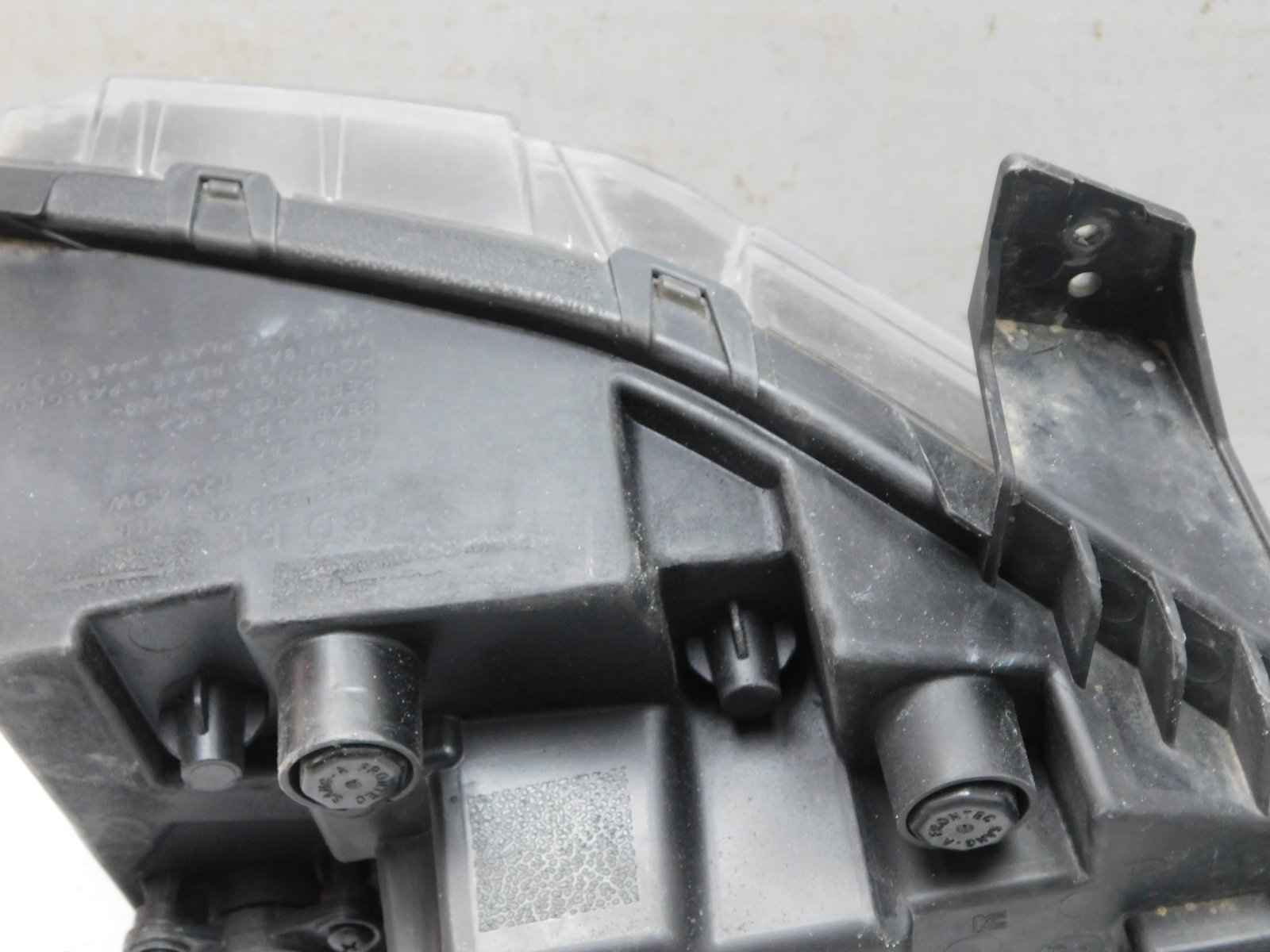 Фара противотуманная правая