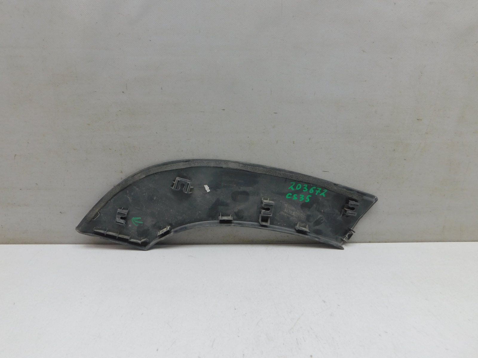 Накладка двери задней левой