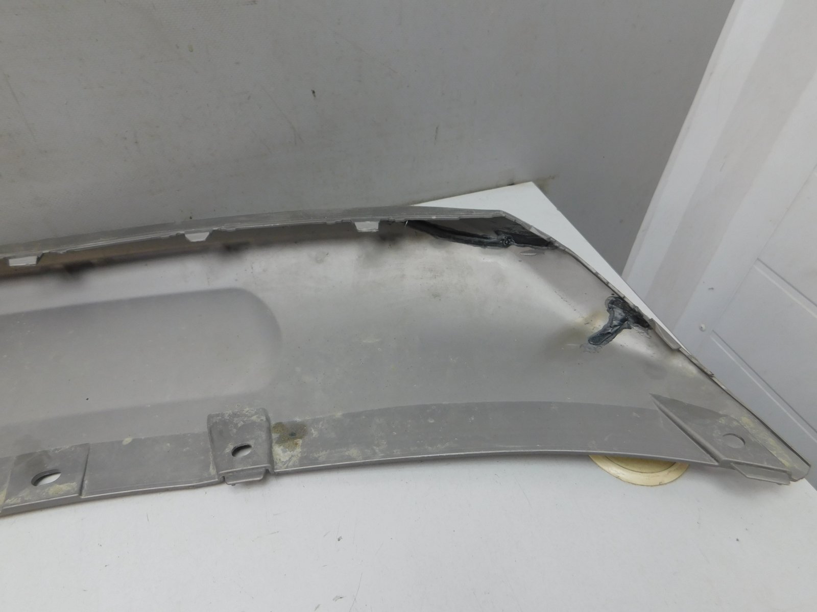 Накладка переднего бампера