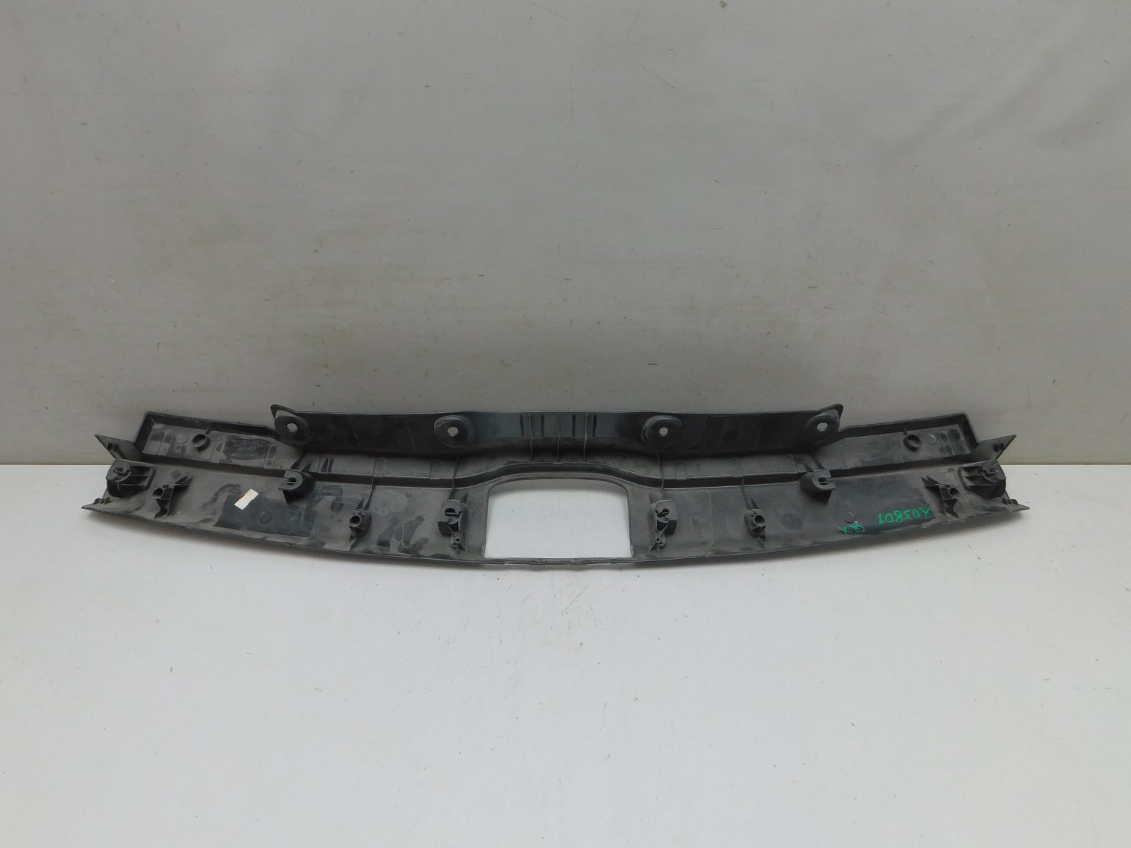 Обшивка багажника