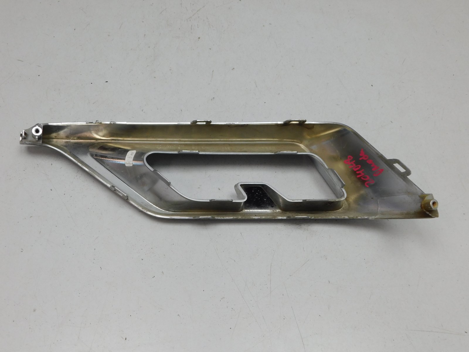 Накладка заднего бампера левая