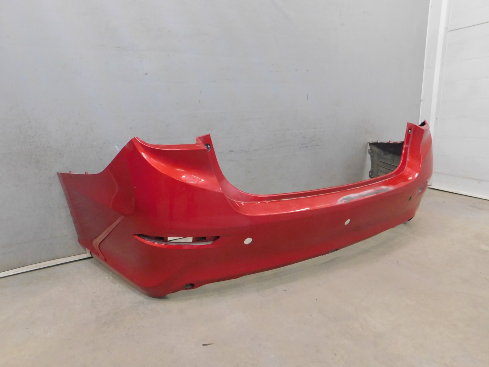 Бампер задний