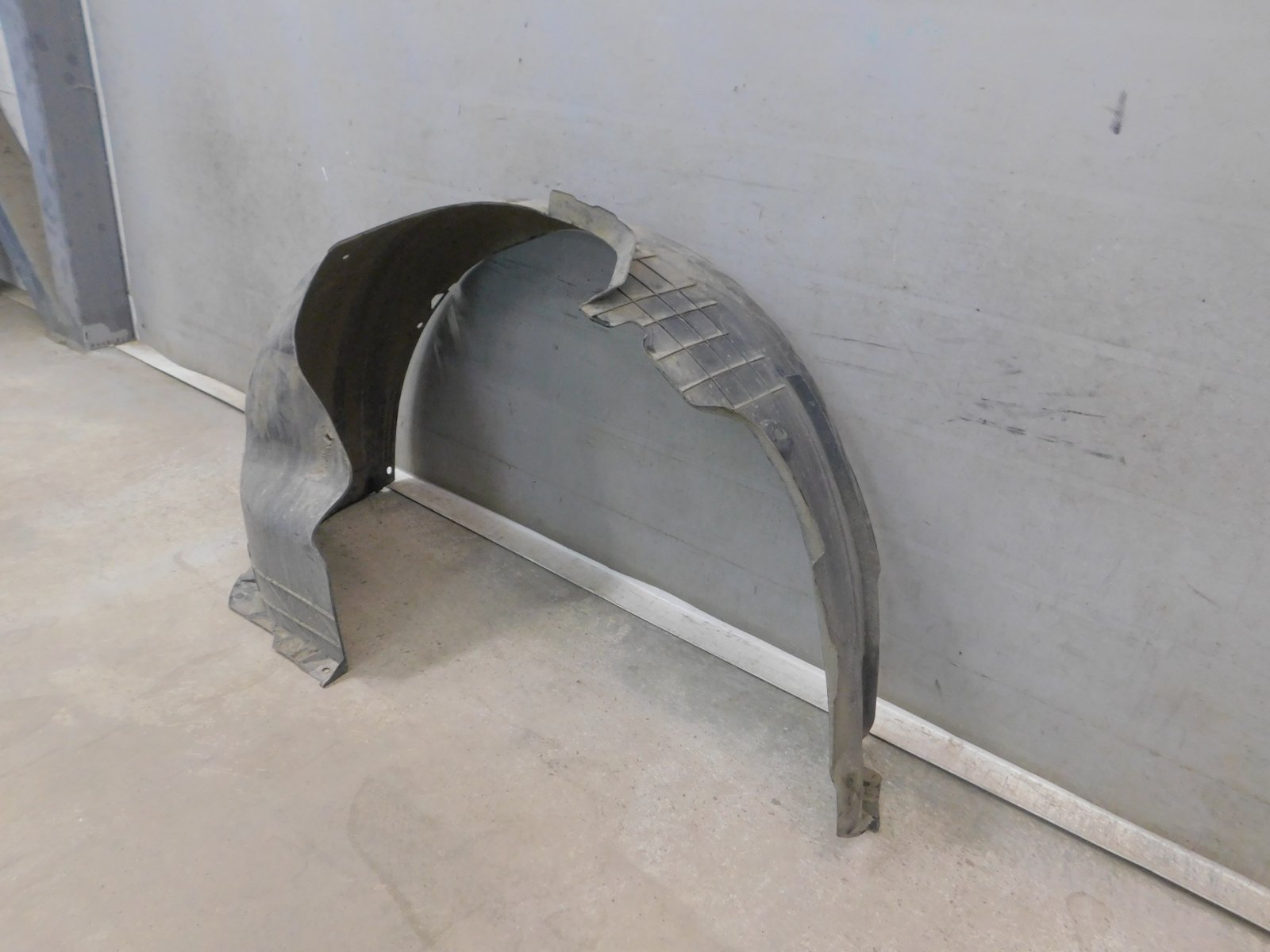 Локер передний правый