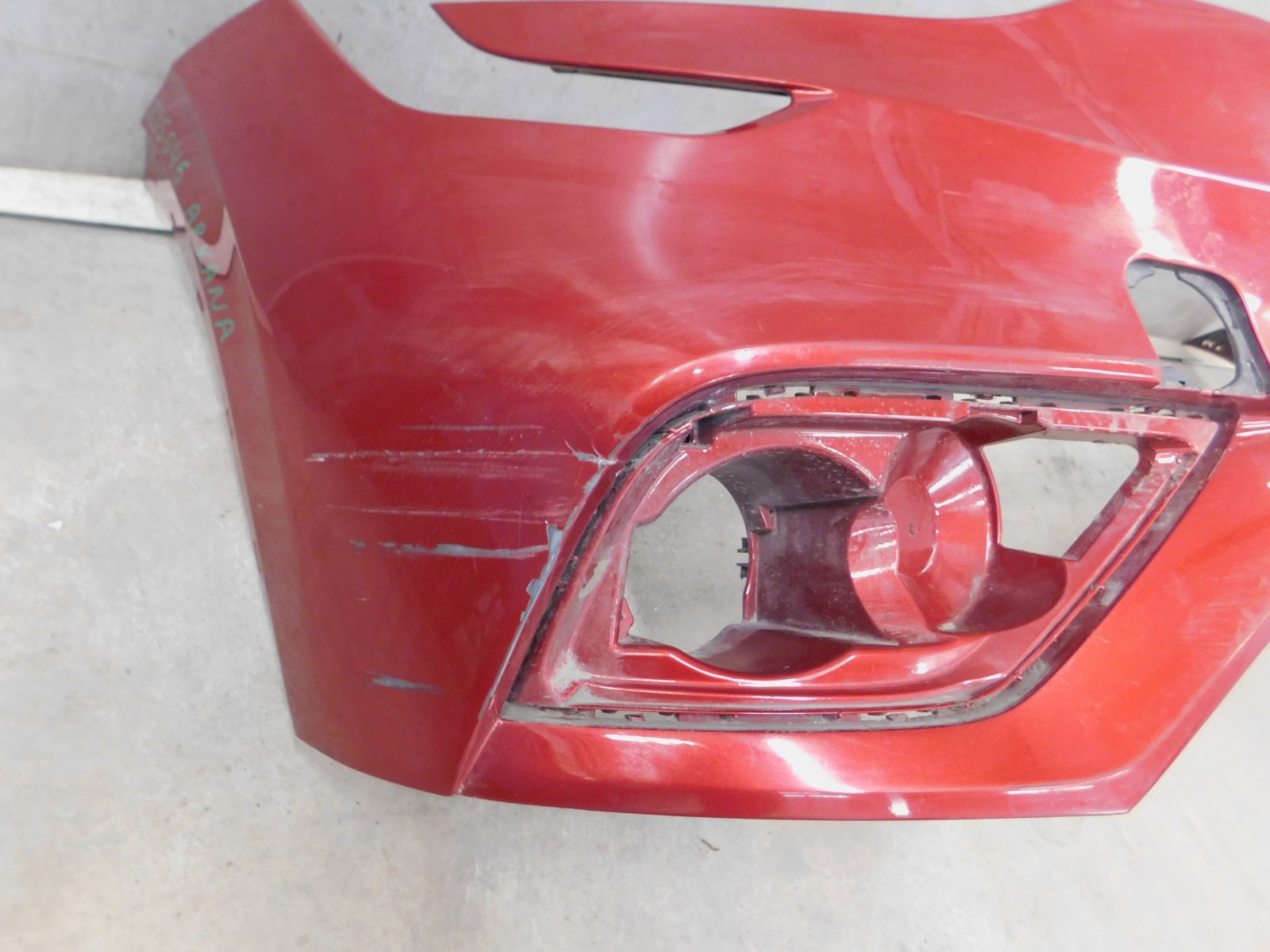 Бампер передний