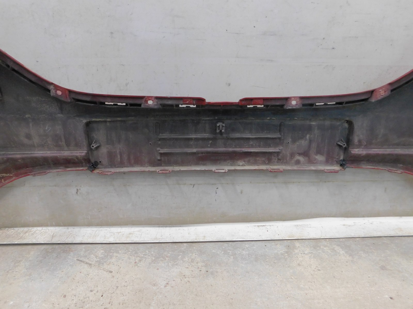 Бампер передний