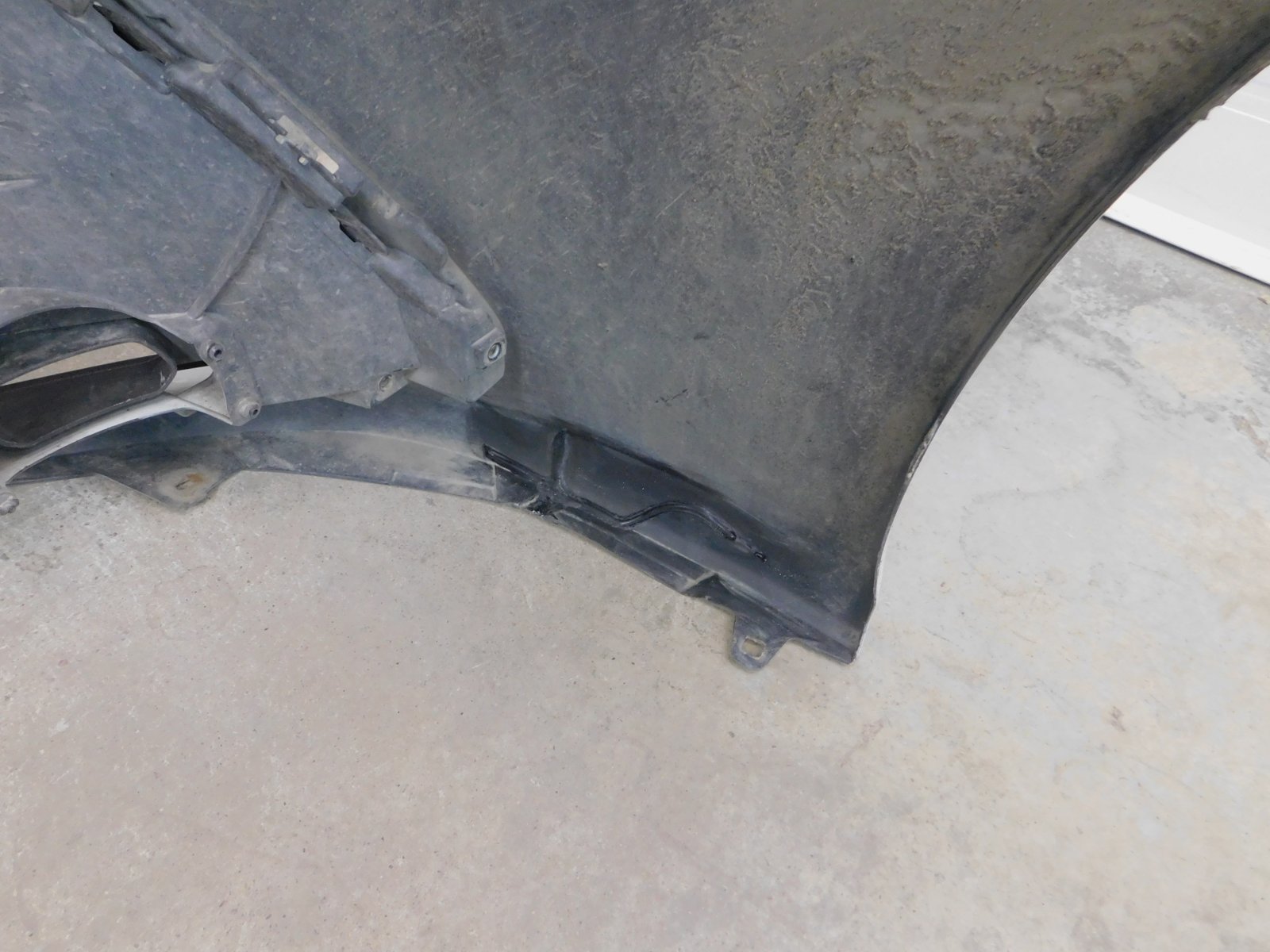 Бампер передний