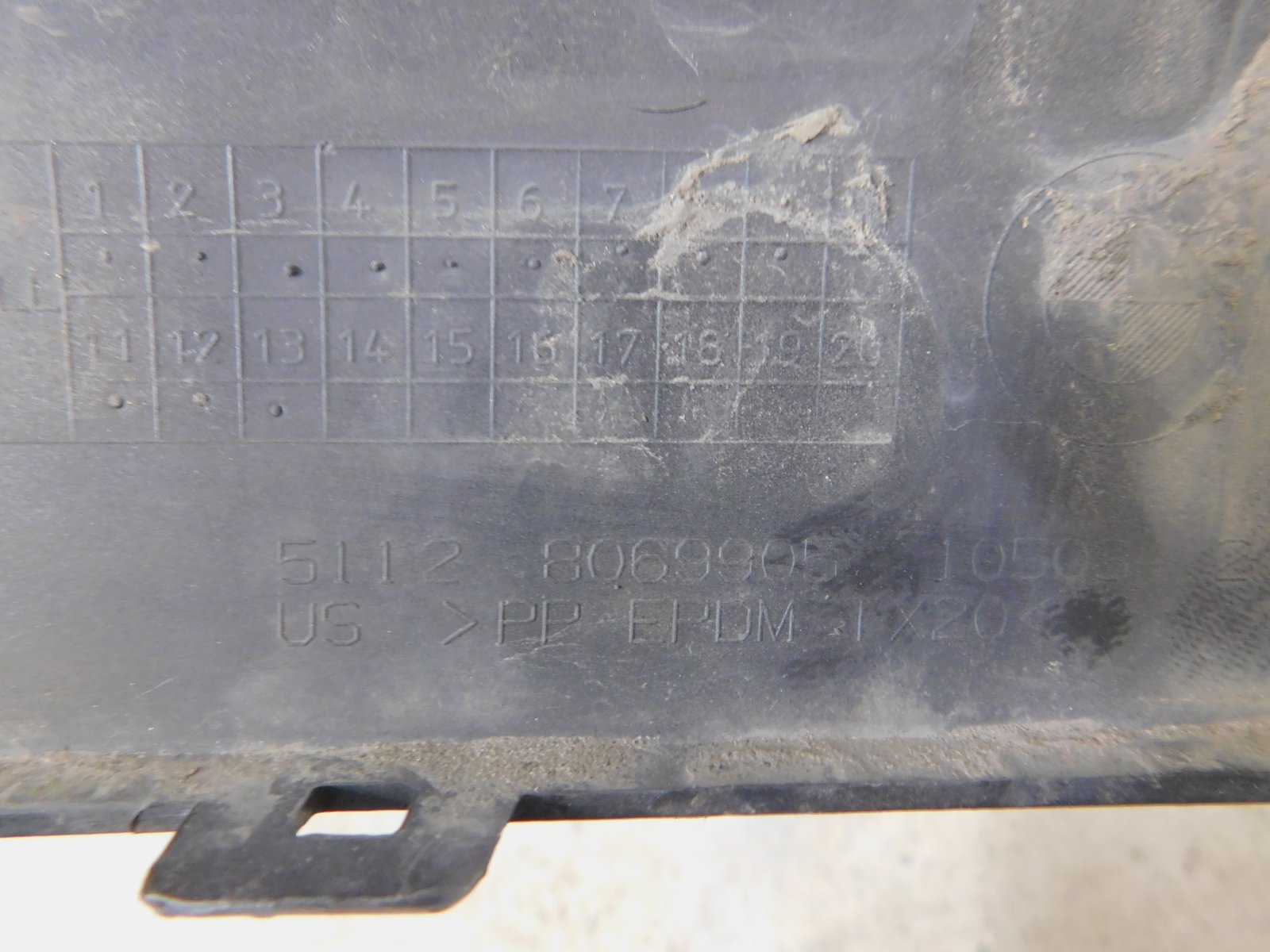 Накладка заднего бампера