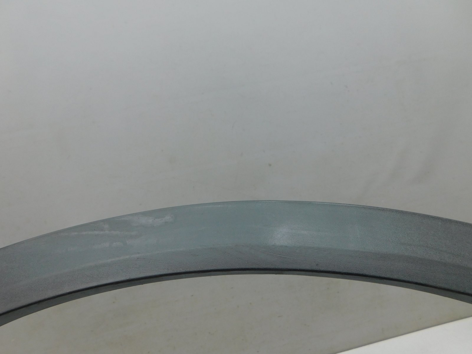 Накладка заднего крыла левого