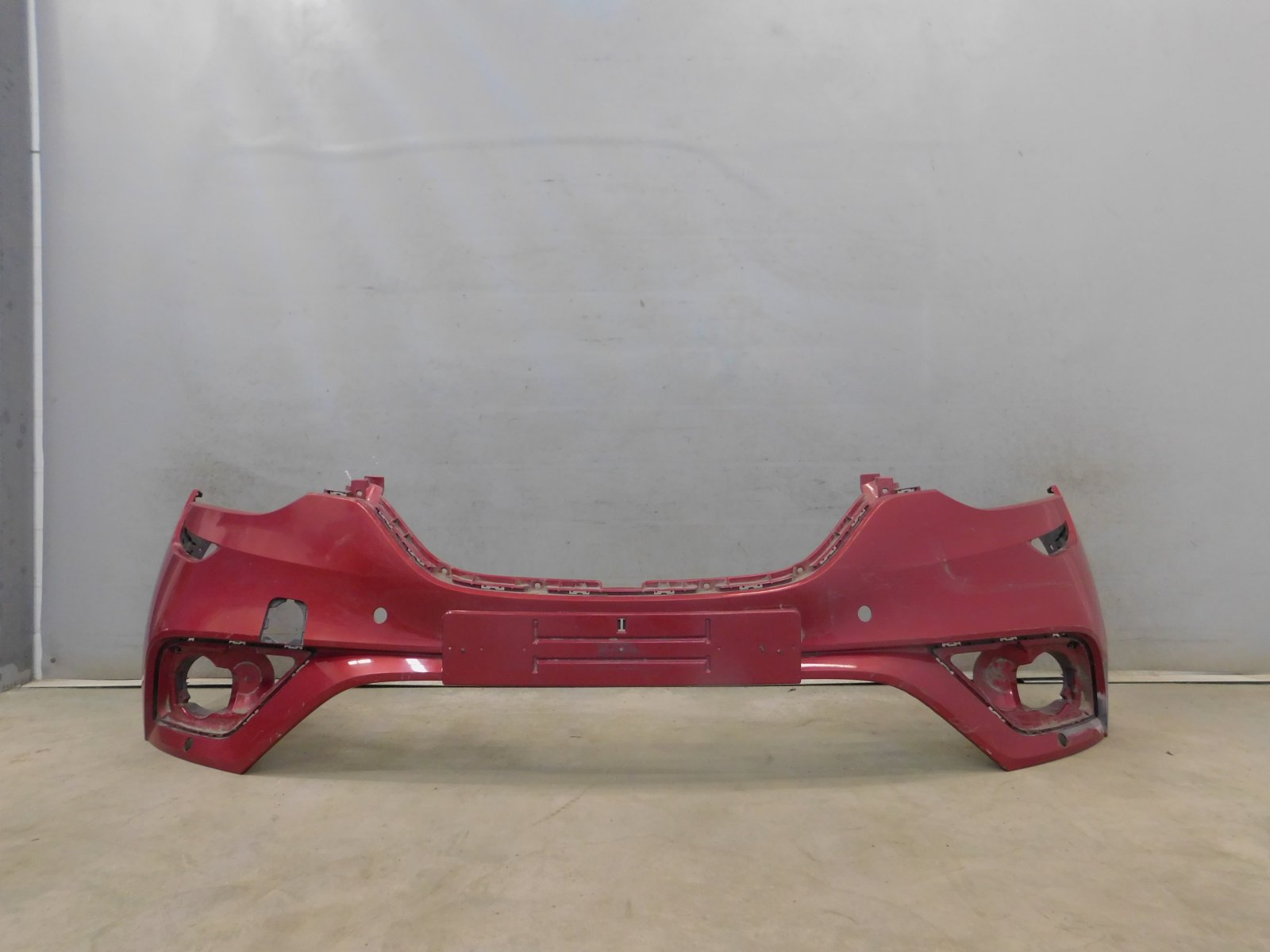 Бампер передний