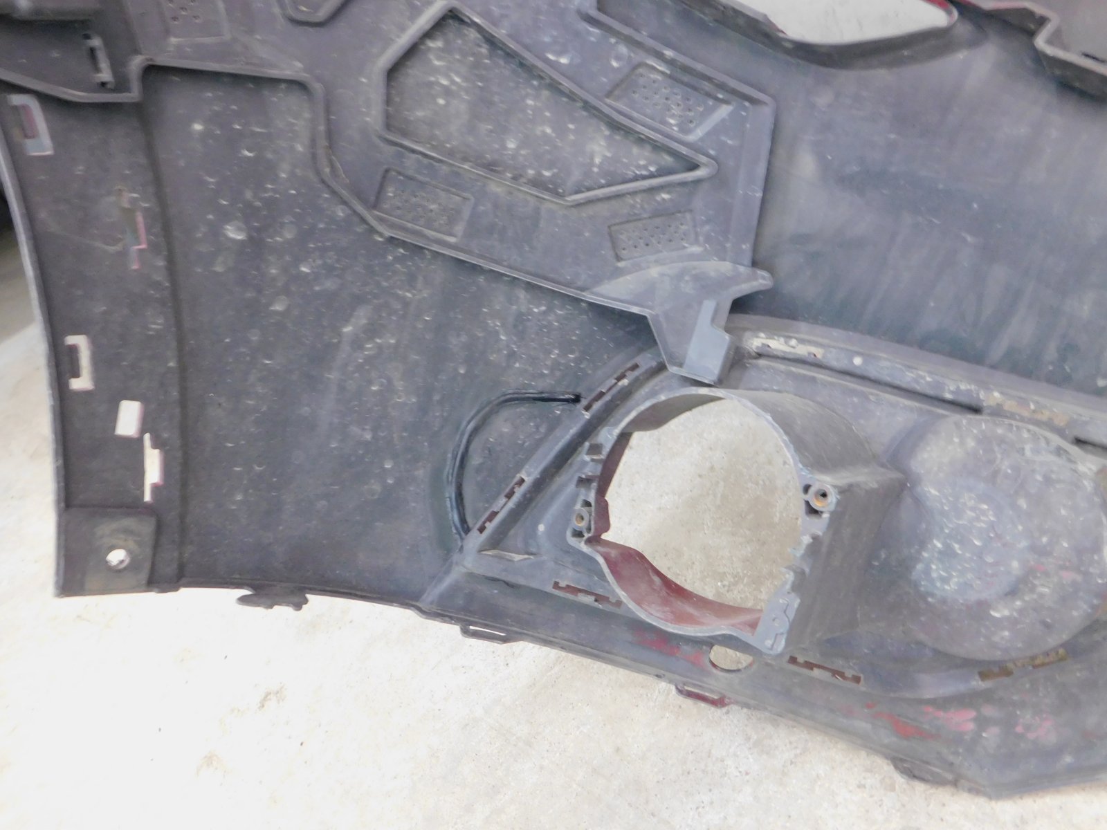 Бампер передний