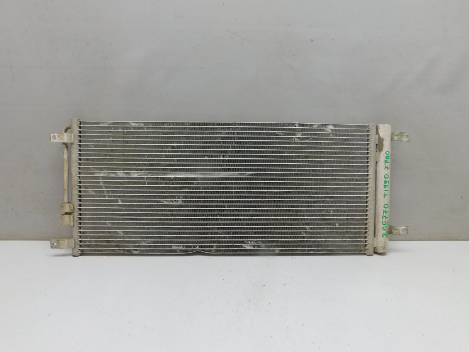 Радиатор кондиционера / конденсер