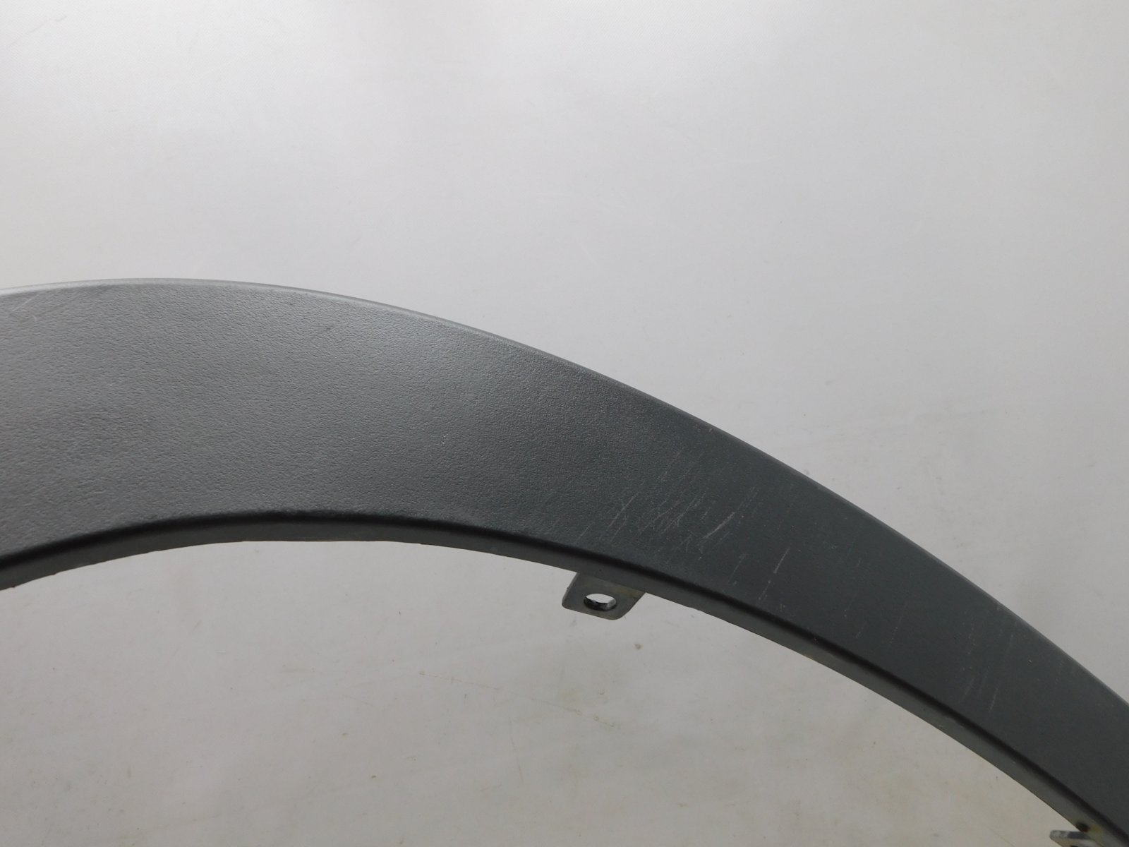 Накладка переднего крыла левого