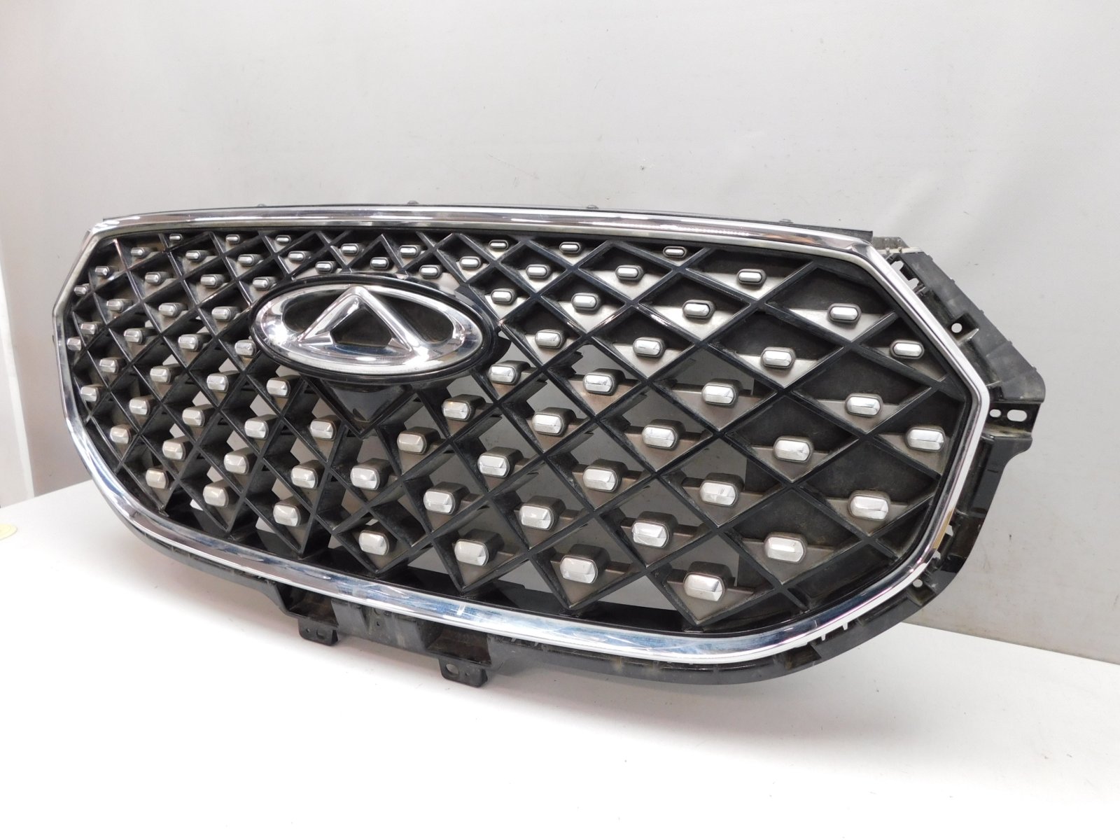 Решетка радиатора