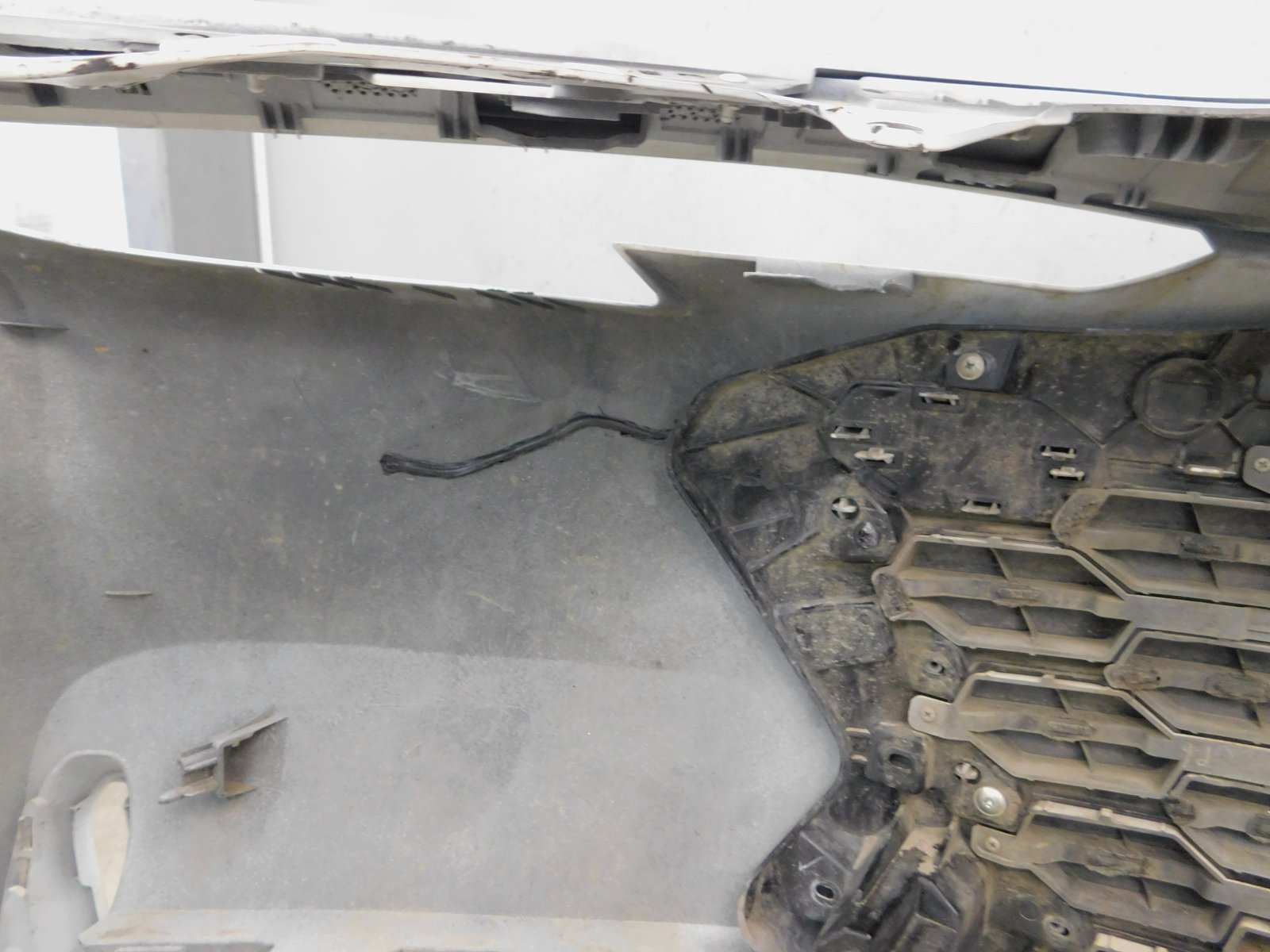 Бампер передний