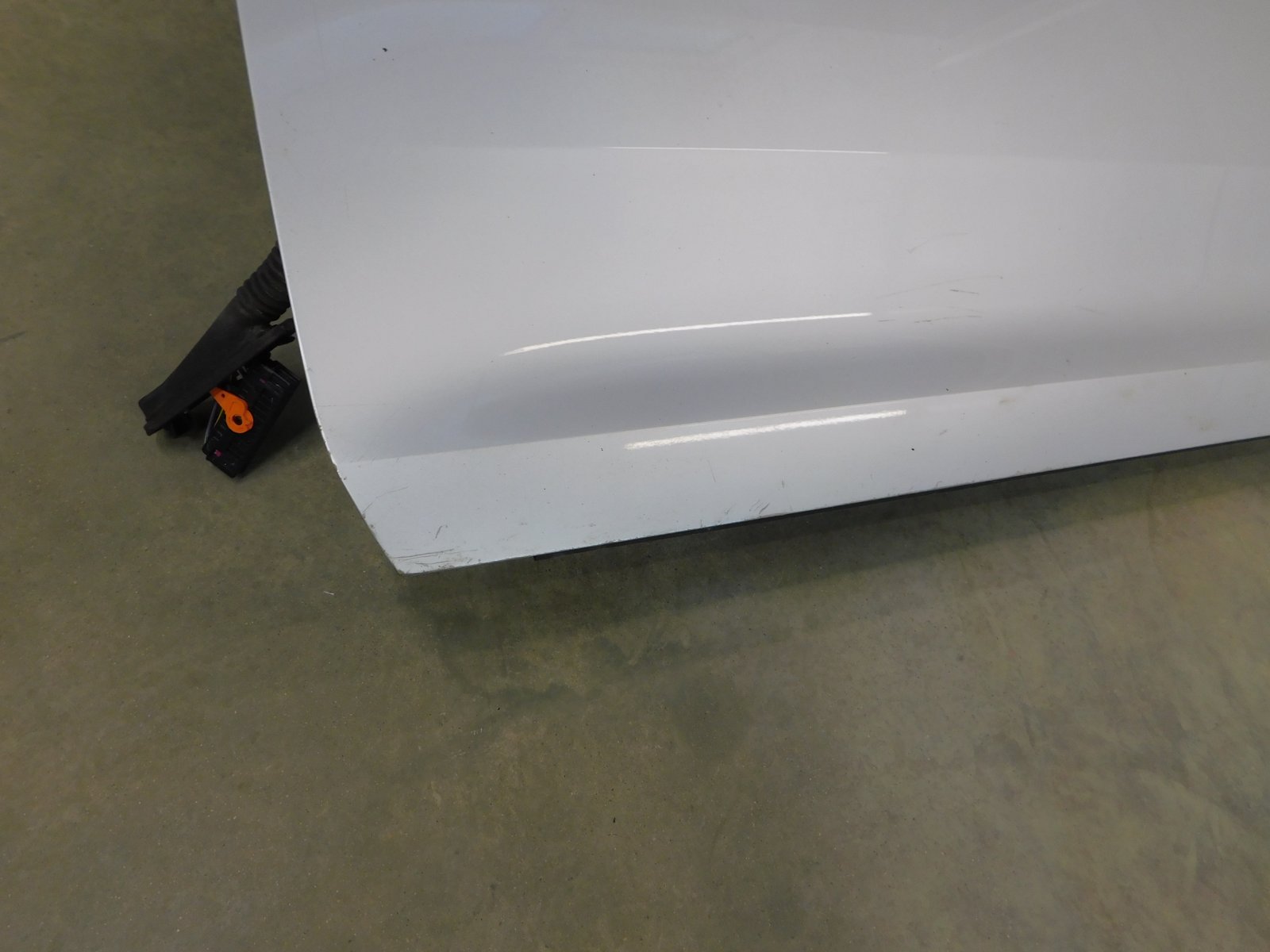 Дверь передняя левая