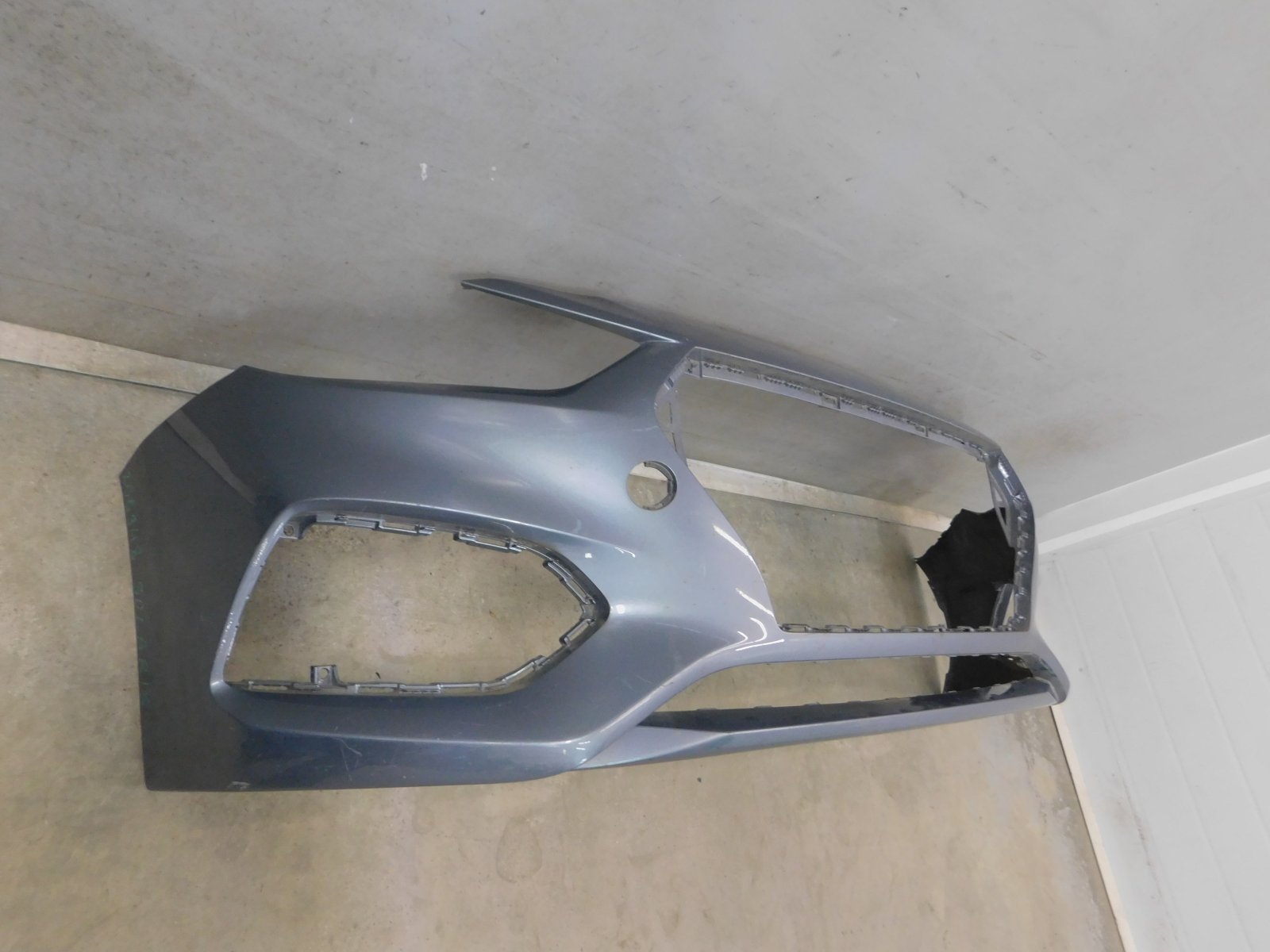 Бампер передний