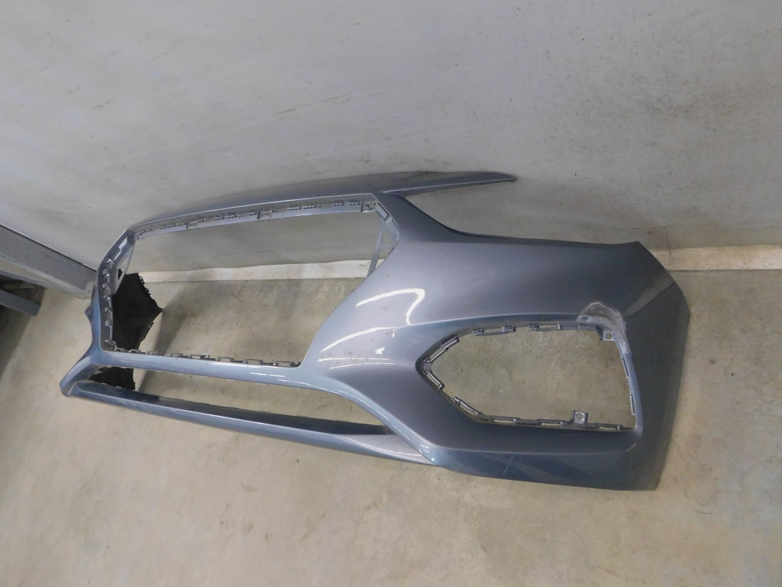 Бампер передний