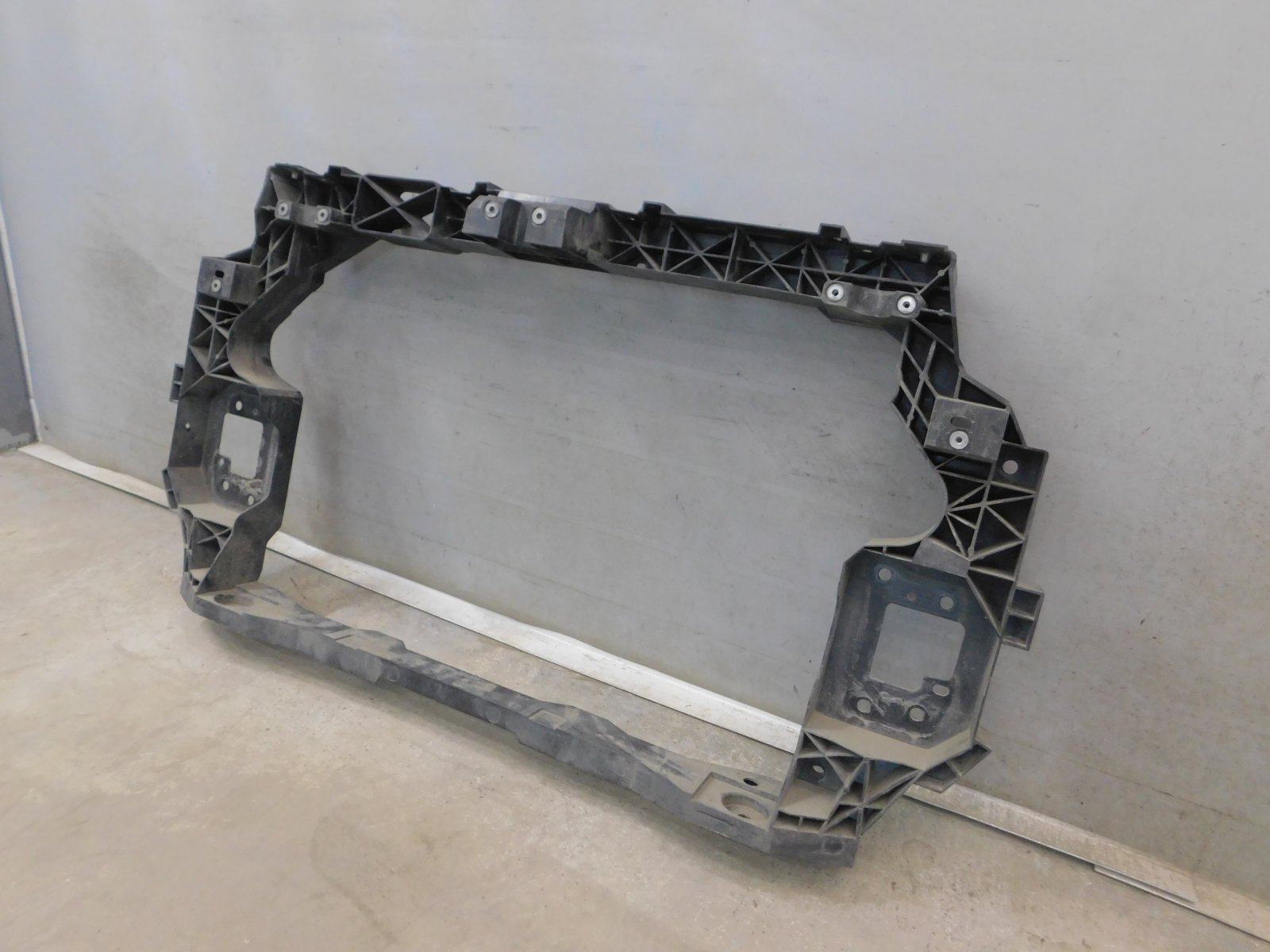 Панель передняя (телевизор)