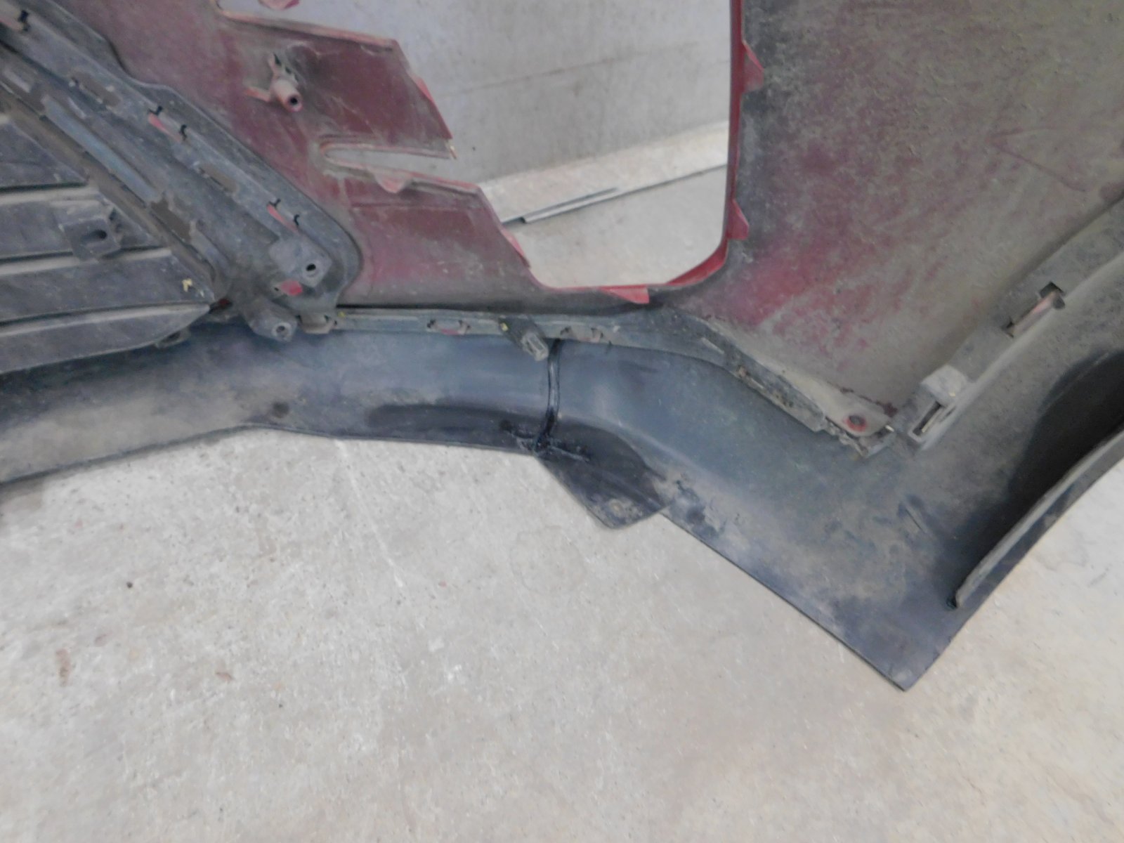 Бампер передний