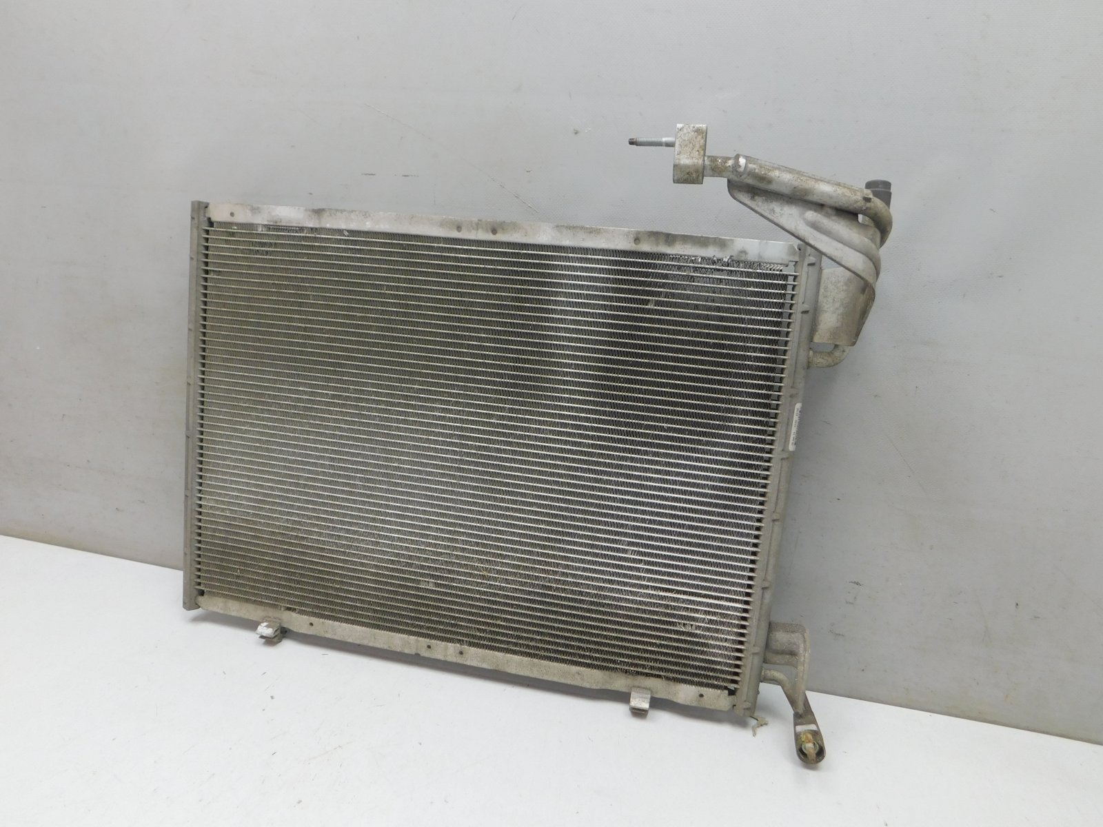 Радиатор кондиционера / конденсер