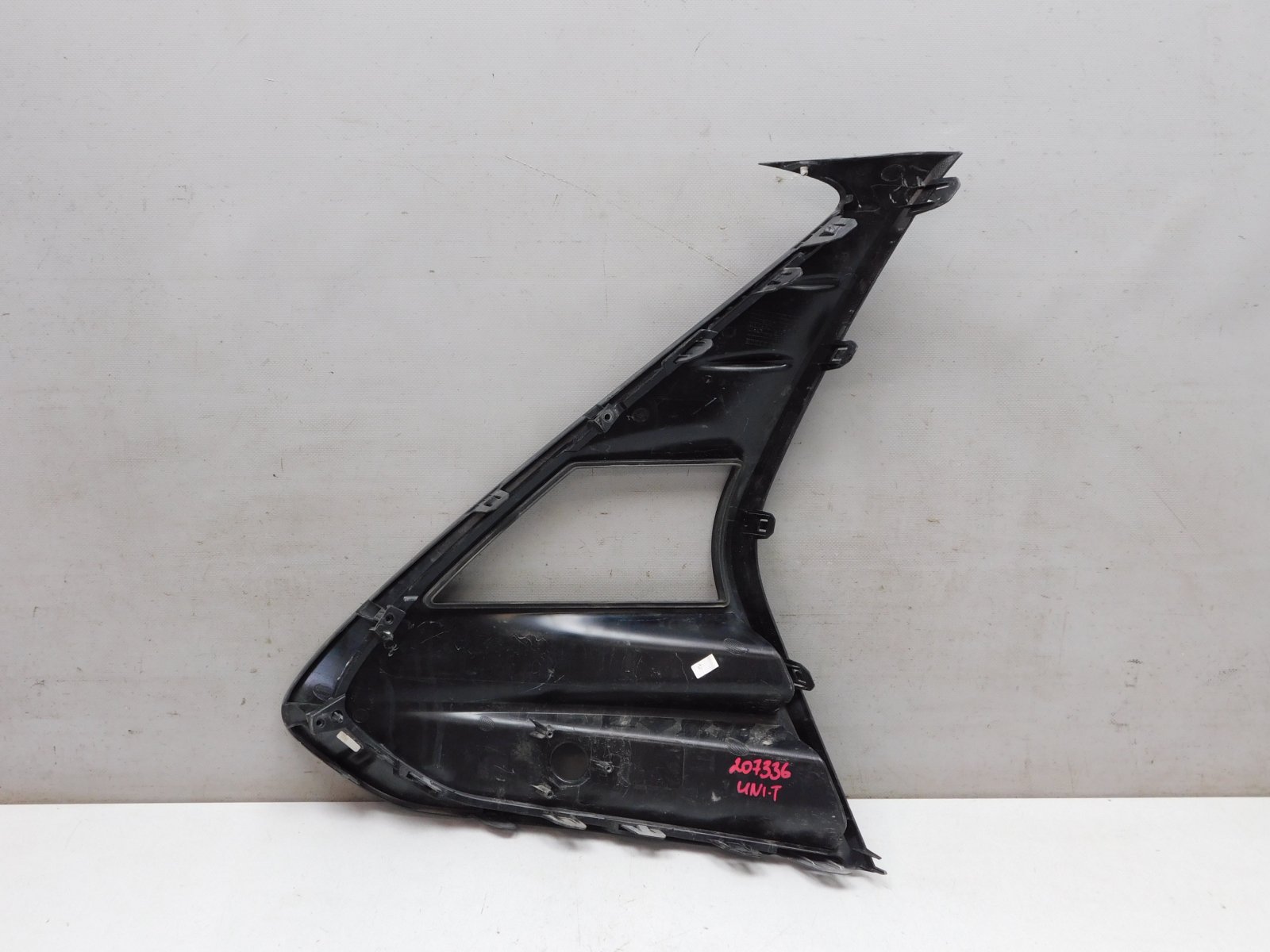 Решетка в бампер правая