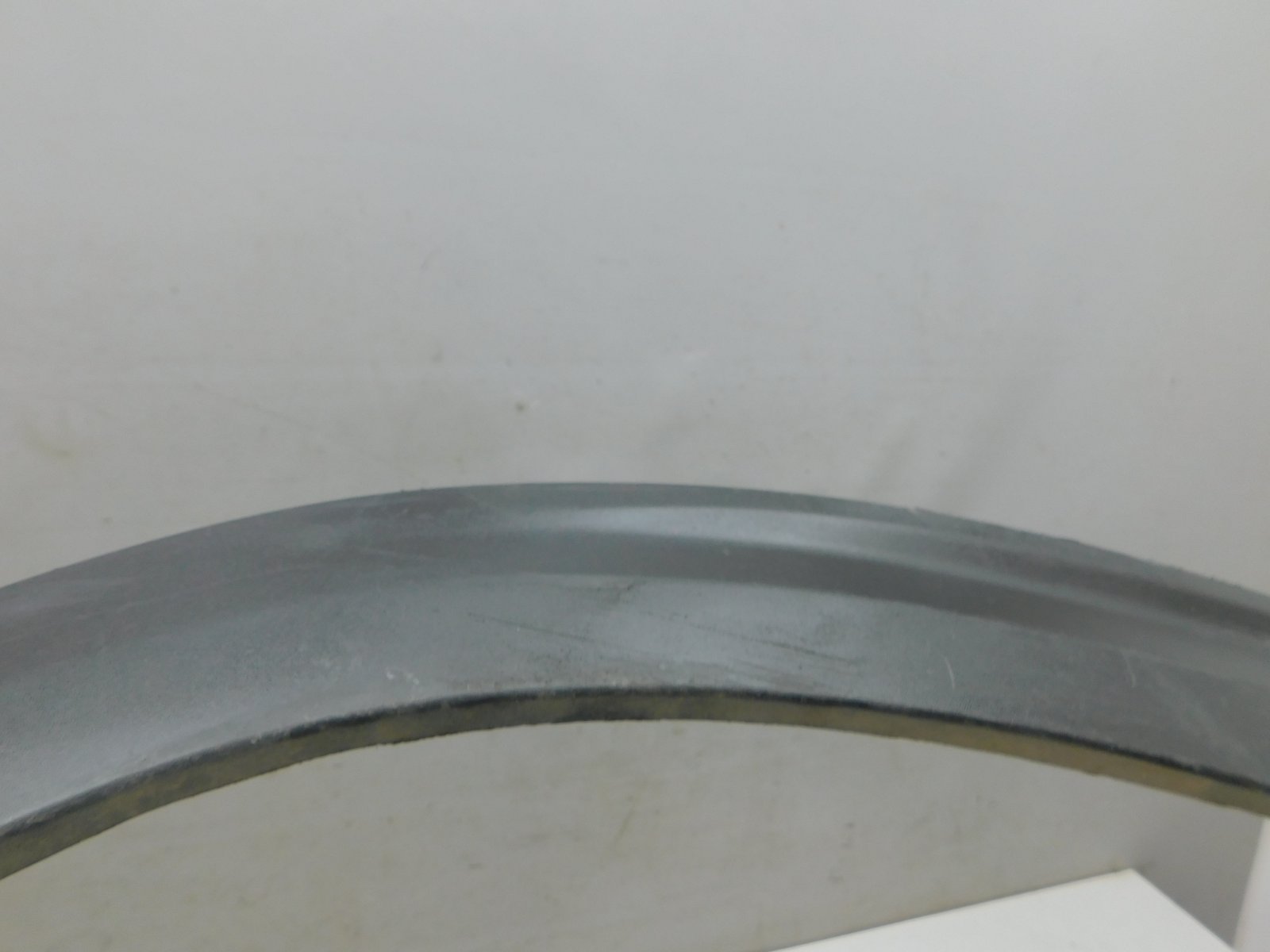 Накладка переднего крыла правого