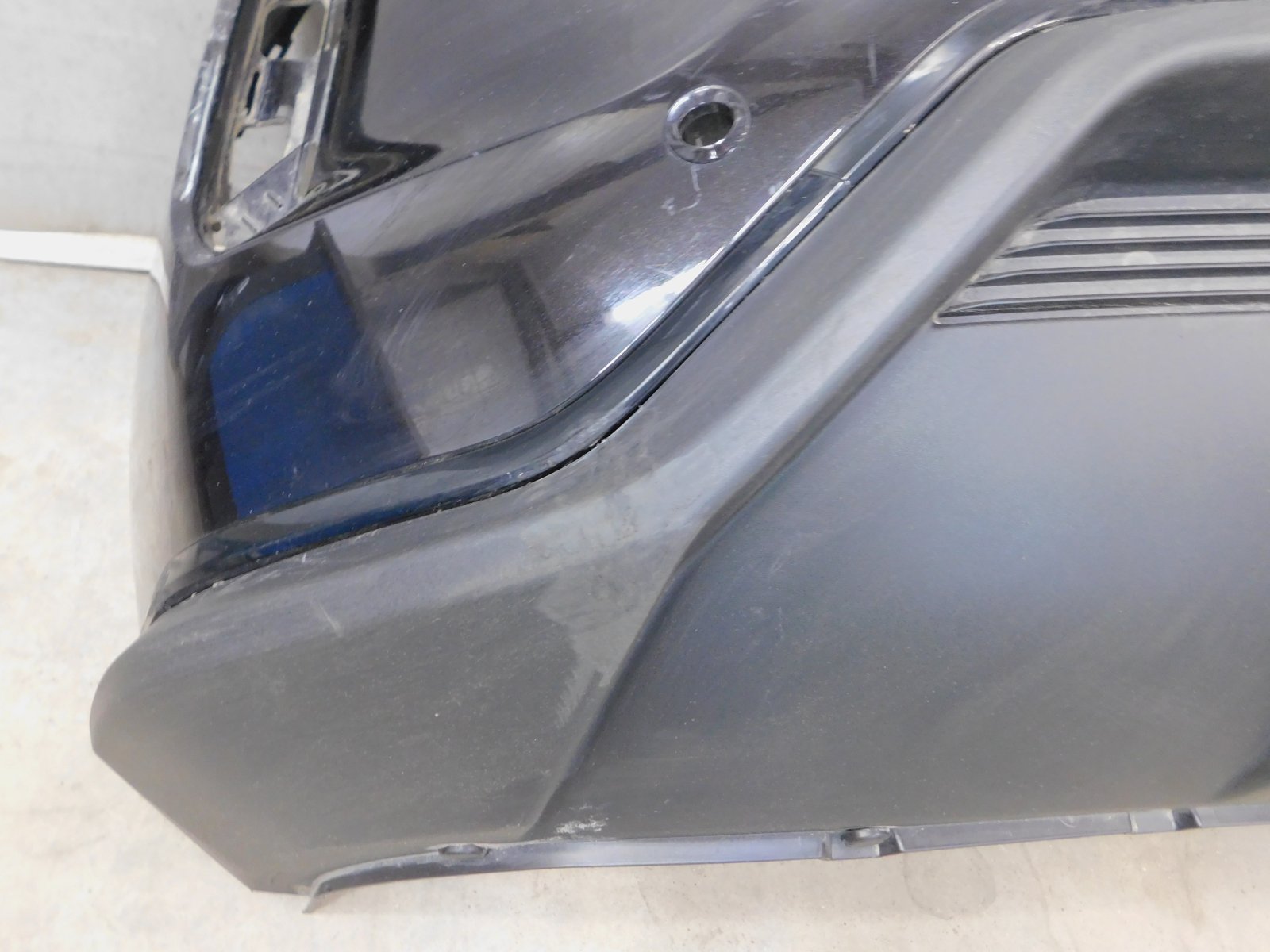 Бампер задний