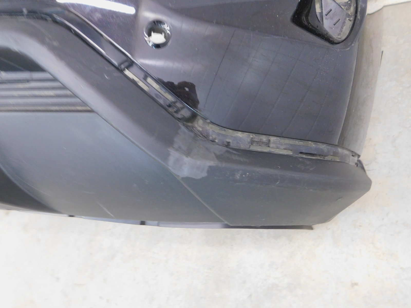 Бампер задний