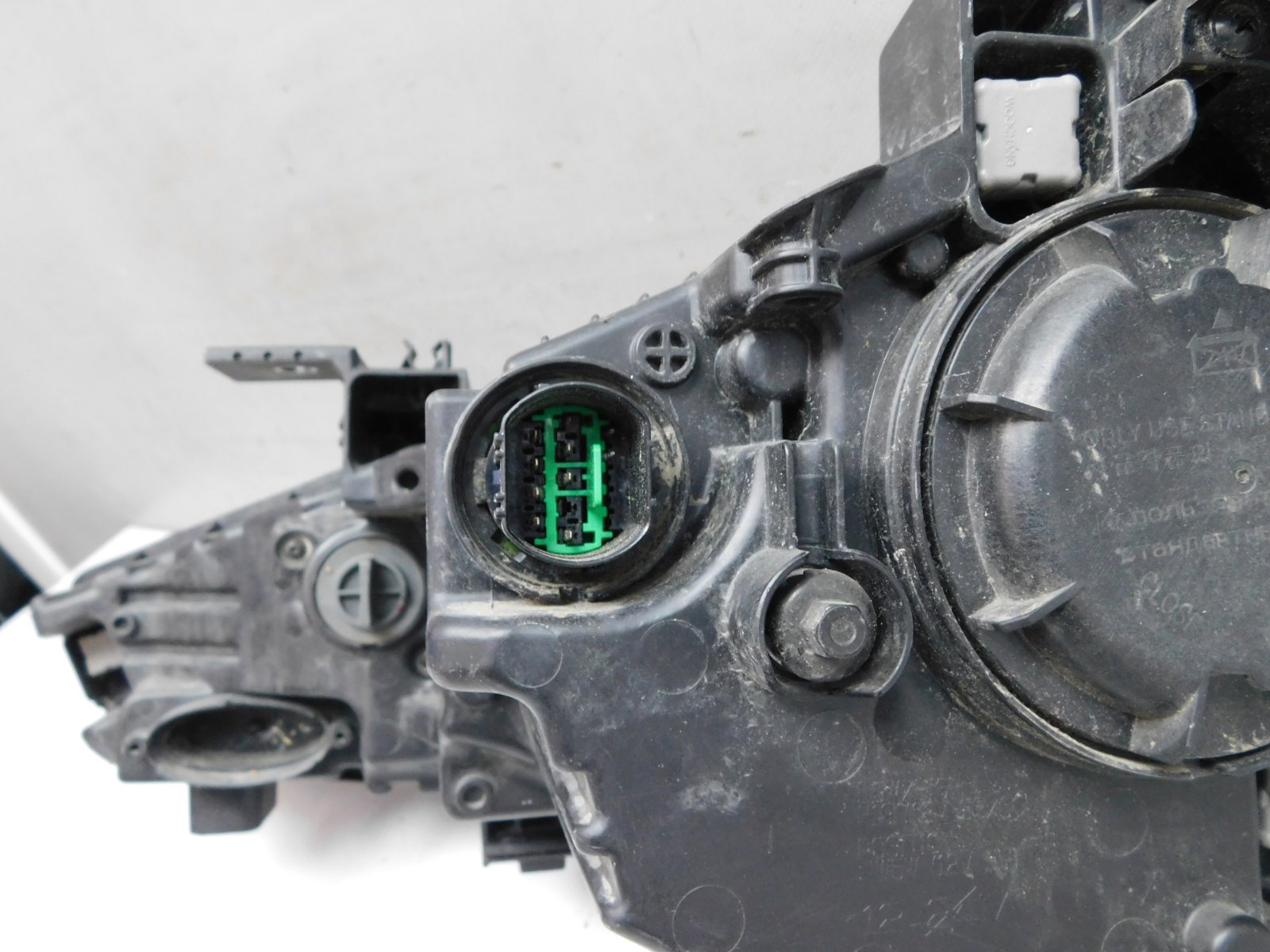 Фара правая