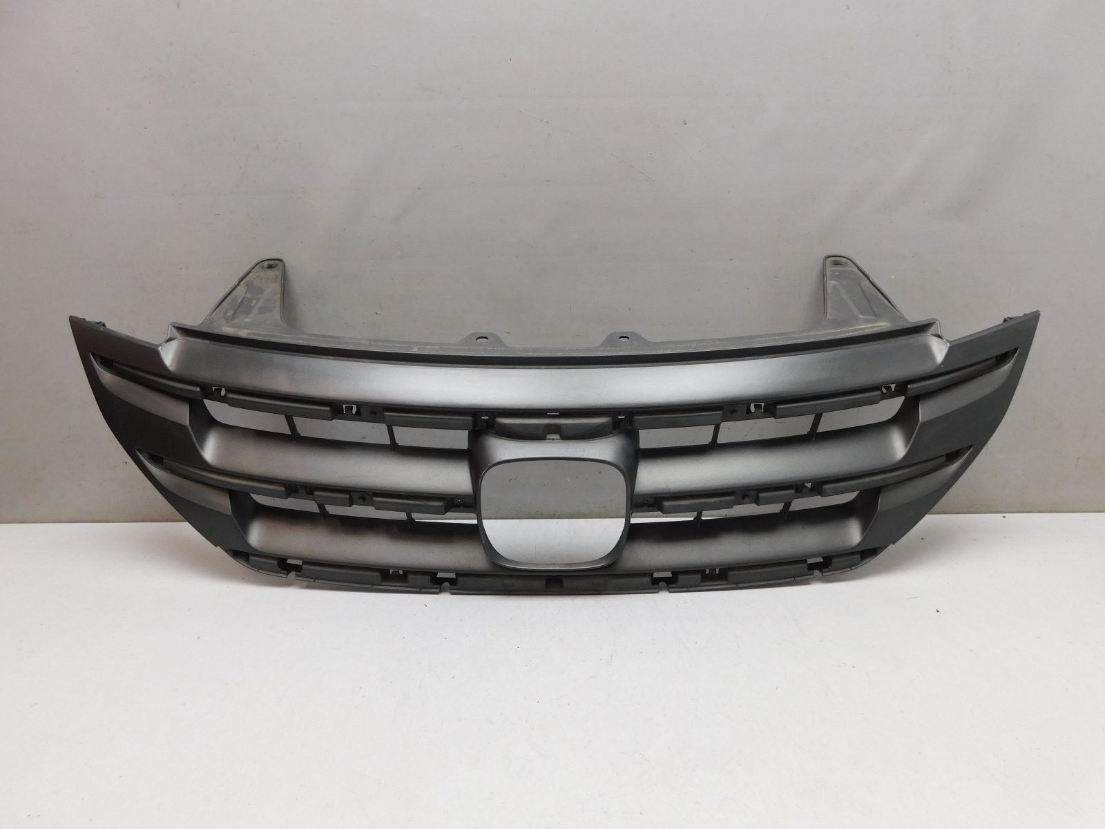 Решетка радиатора Honda CR-V 2012-2017