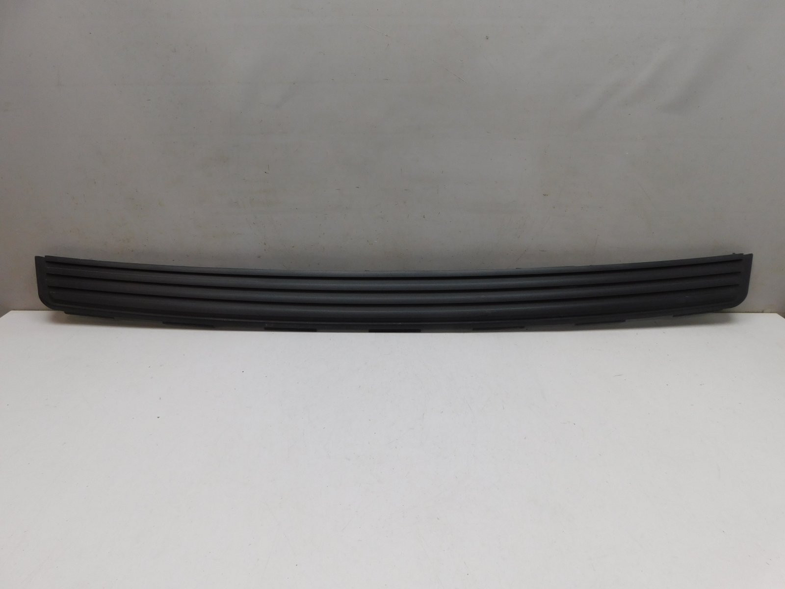 Накладка заднего бампера Land Rover Discovery III 2004>