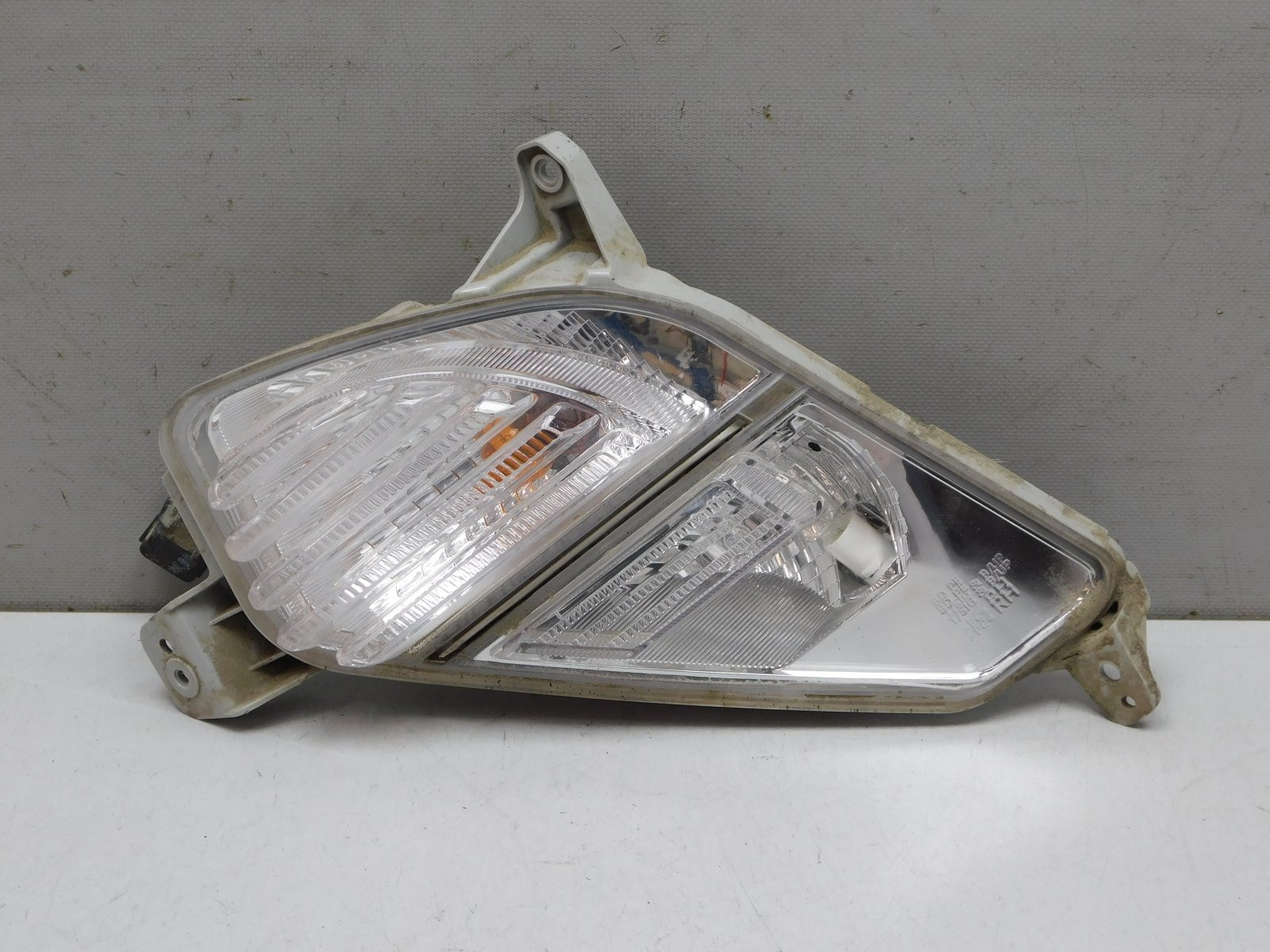 Фонарь задний в бампер правый Kia Cerato 2018>