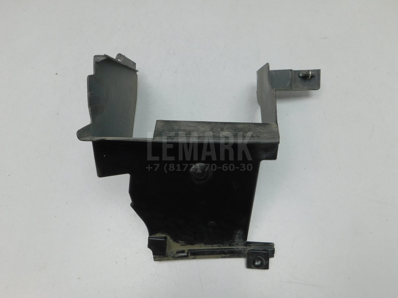 Дефлектор Renault Duster II 2021> 628104242R