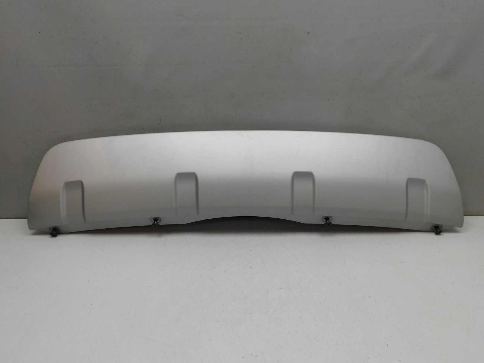 Накладка заднего бампера Land Rover Discovery V 2017>