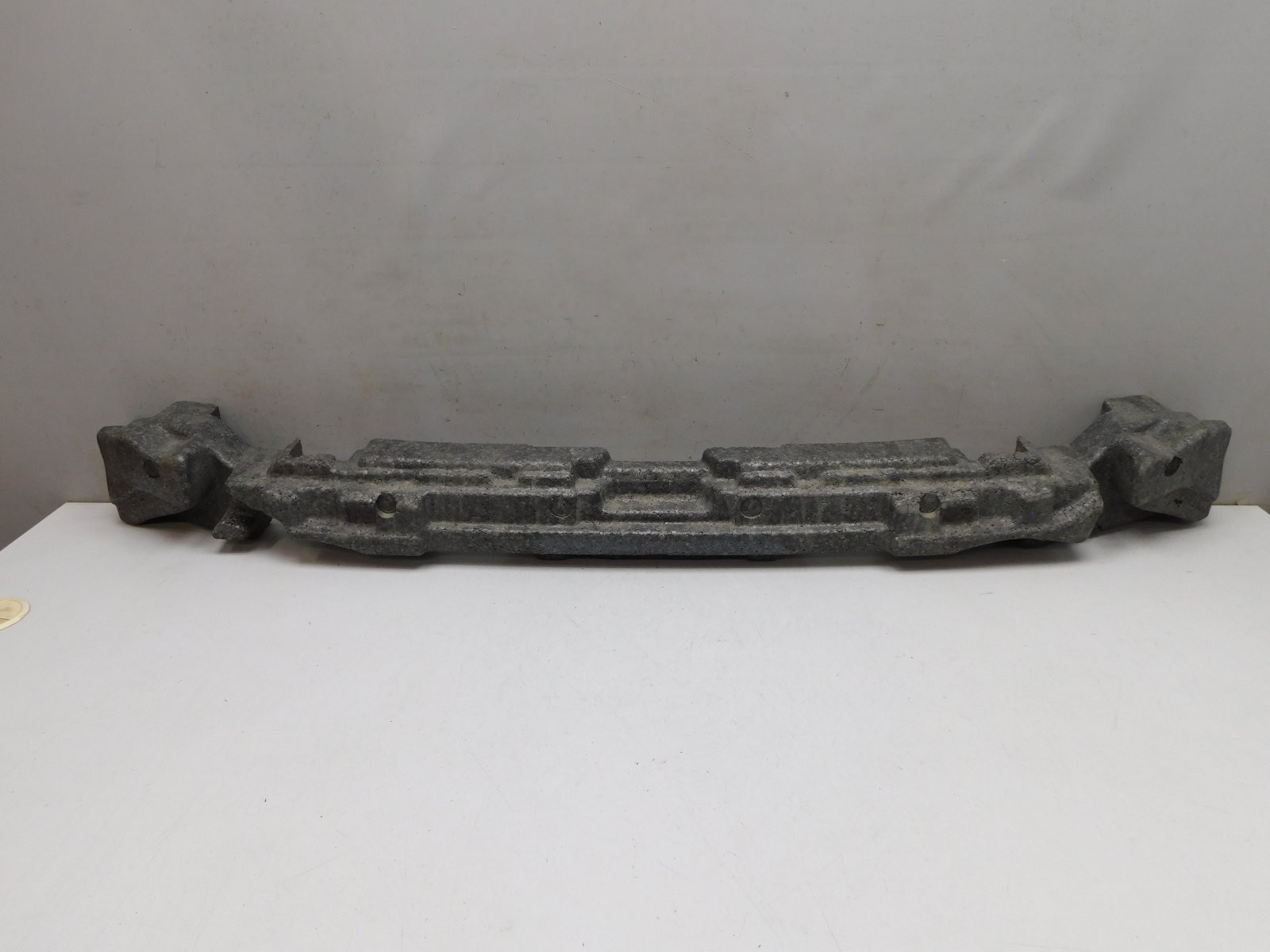 Усилитель переднего бампера Hyundai Santa Fe (TM) 2018>