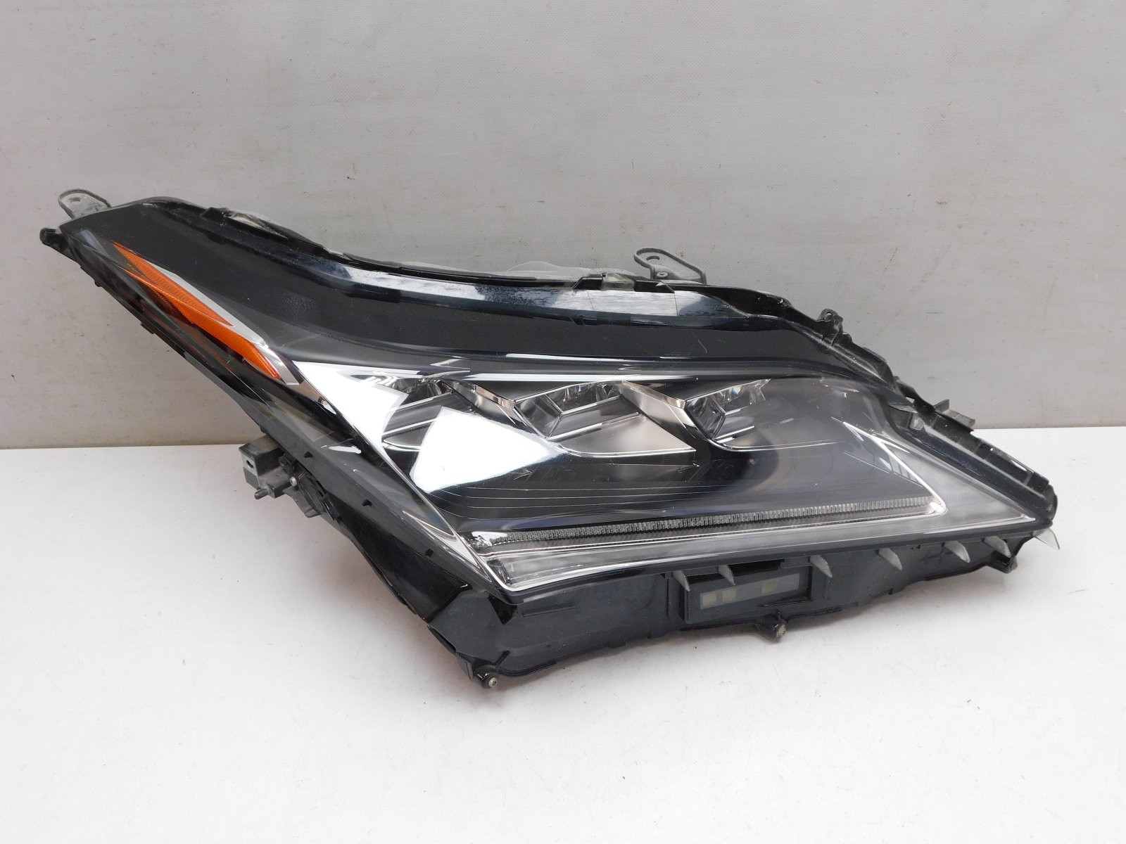 Фара правая Lexus RX IV 2015>