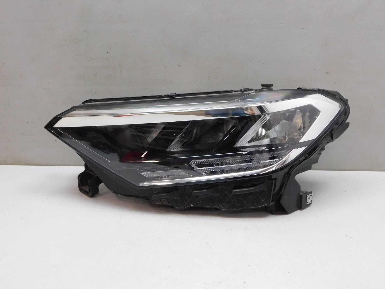 Фара левая Volkswagen Polo (RUS) 2020>