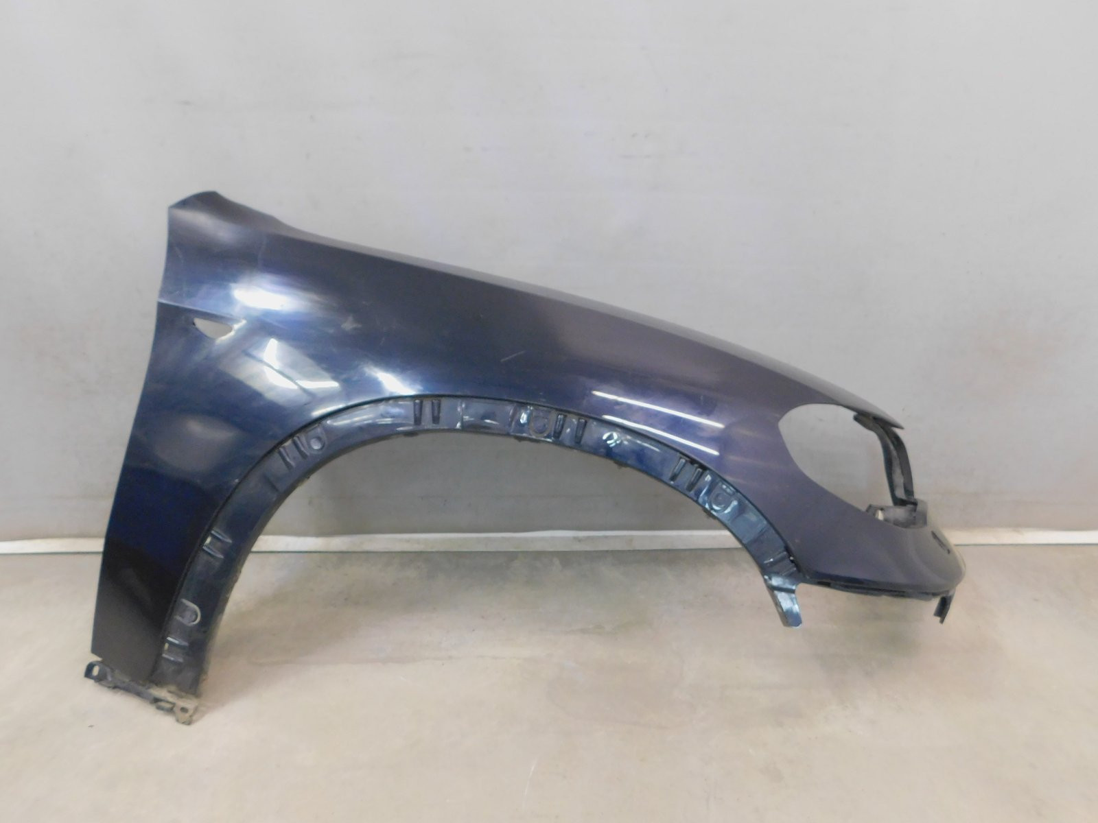 Крыло переднее правое BMW X5 E70 2007>