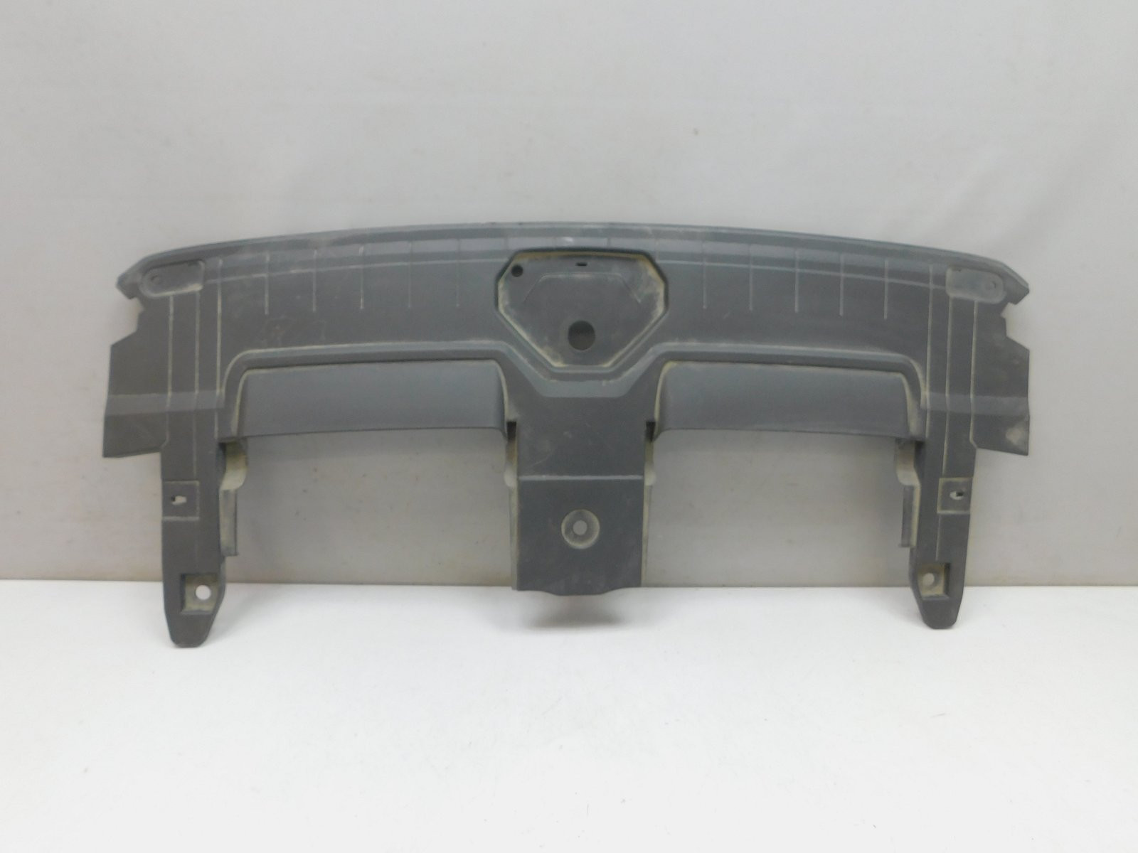 Накладка Audi Q8 2018>