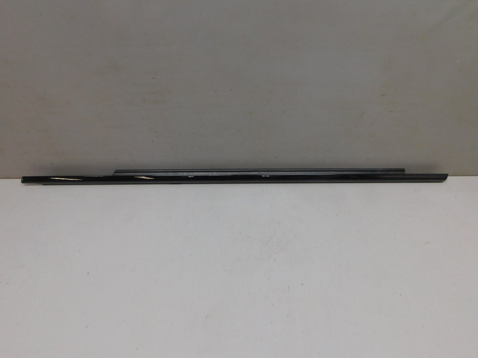 Накладка стекла заднего левого BMW 5-серия G30 2016>