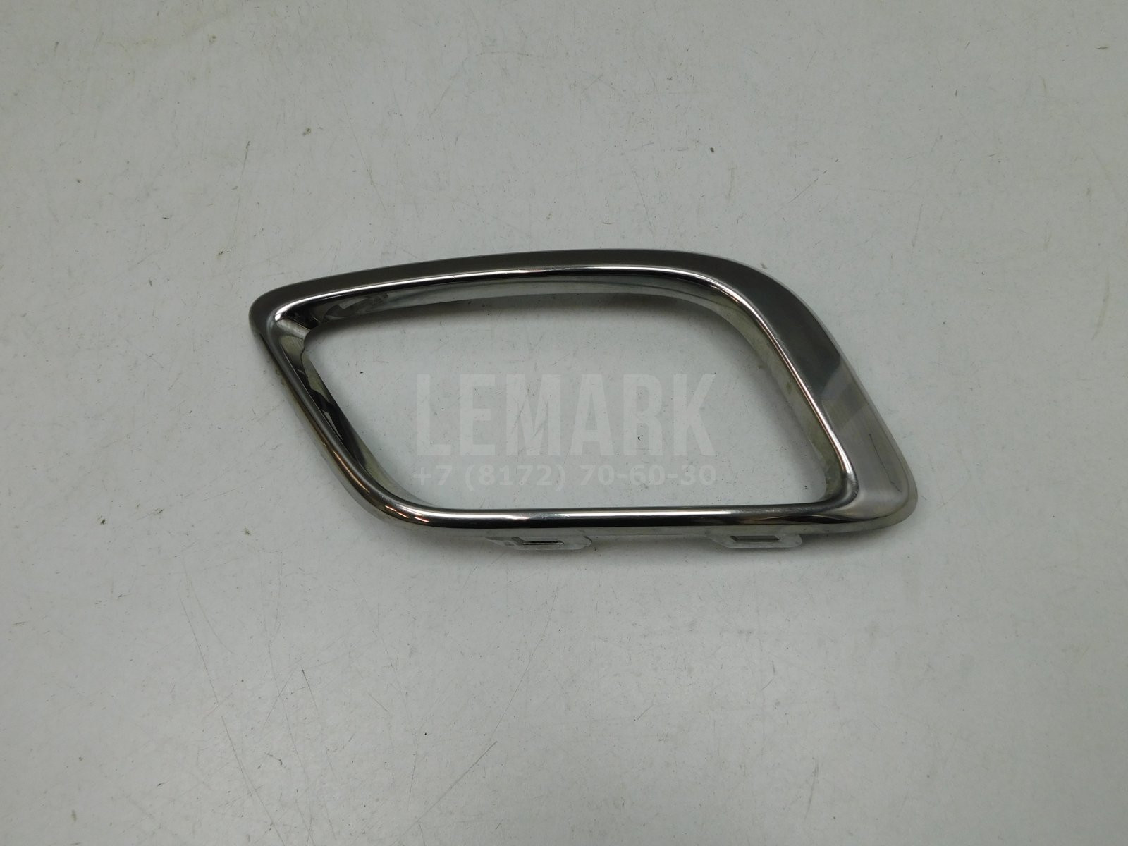 Рамка для противотуманных фар Renault Logan II 2014> 261A35139R