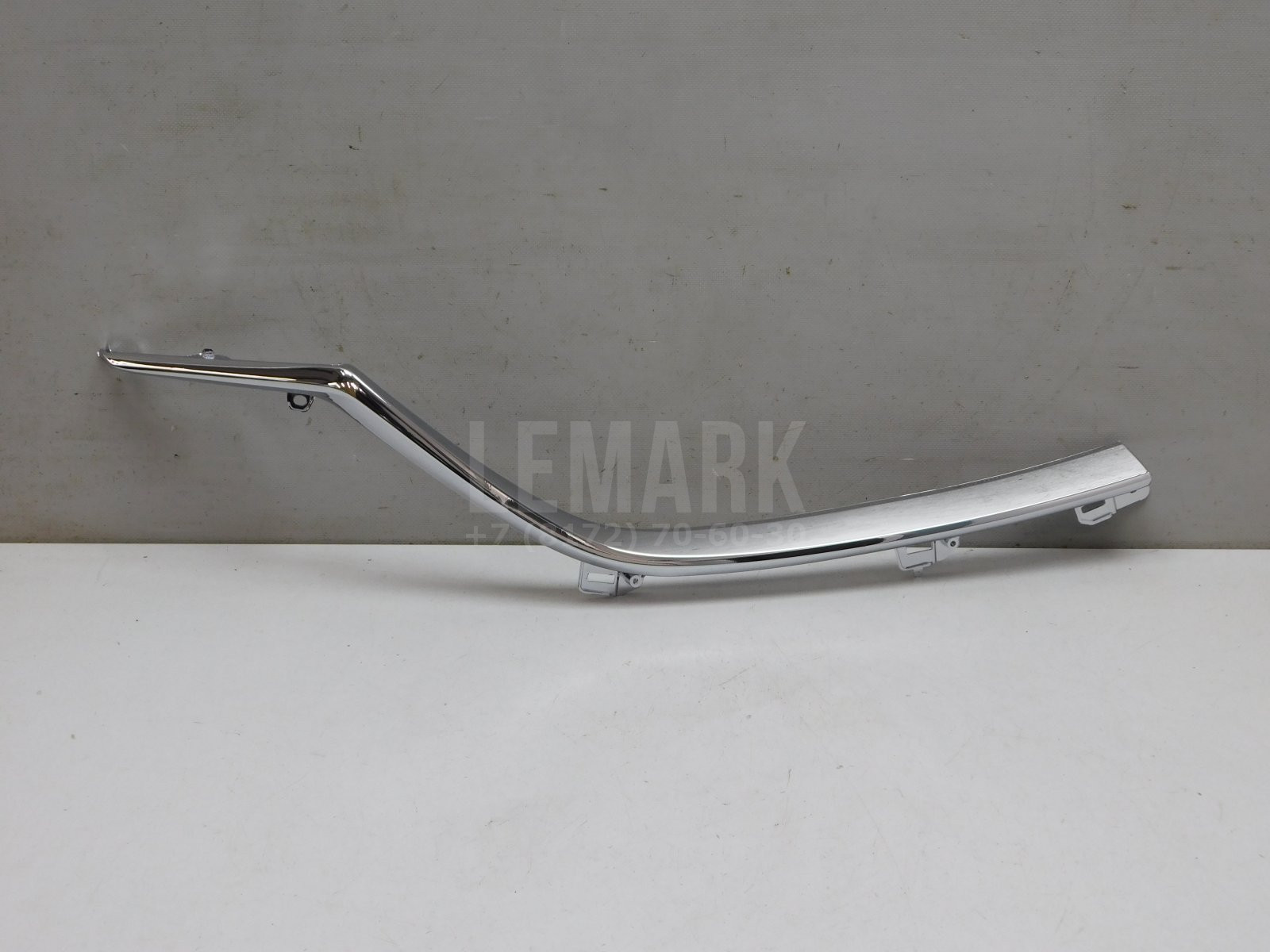 Молдинг решетки радиатора Mazda 6 (GJ/GL) 2013> GHP9507J1