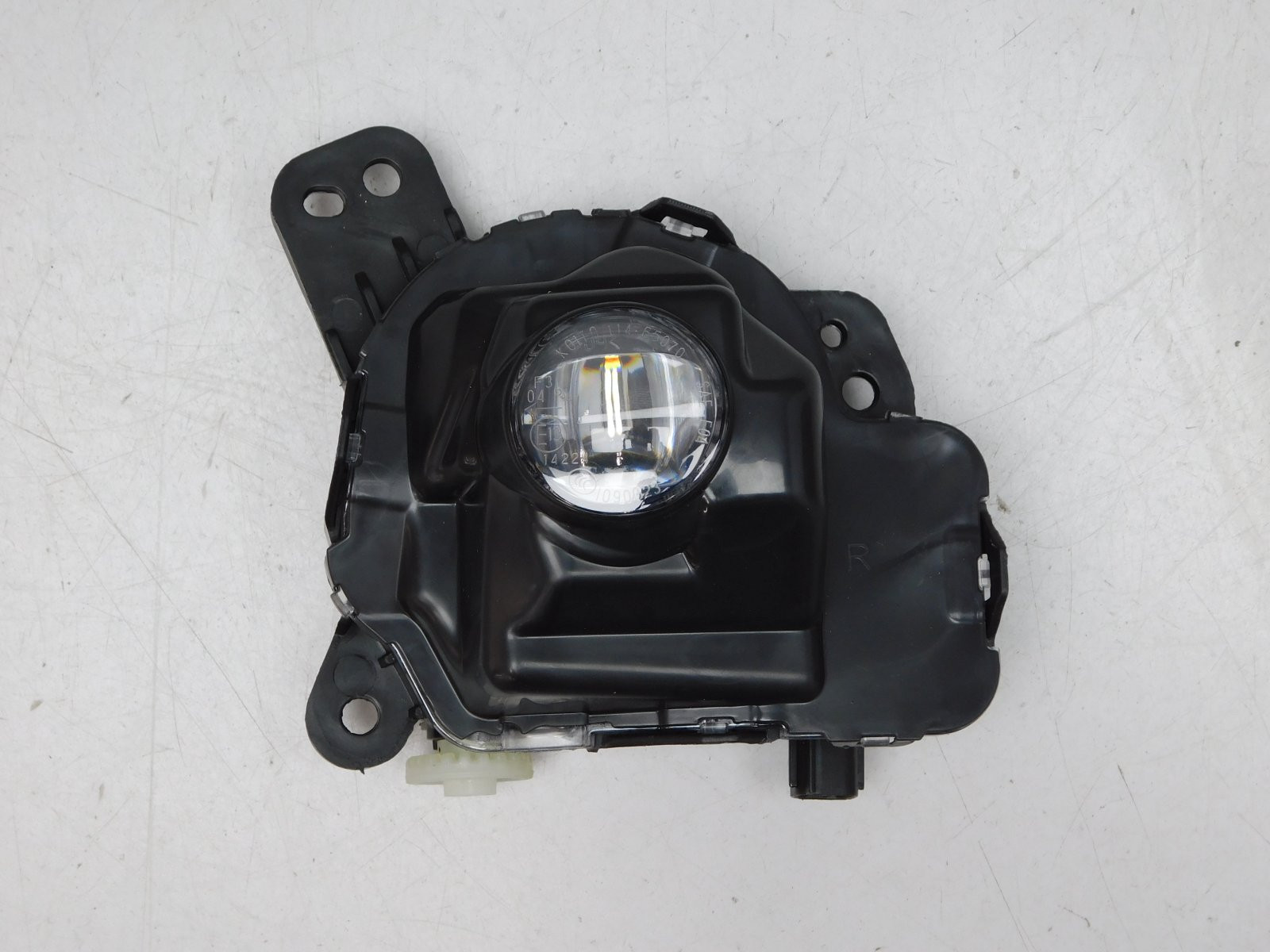 Фара противотуманная правая Mazda 6 (GJ/GL) 2013>